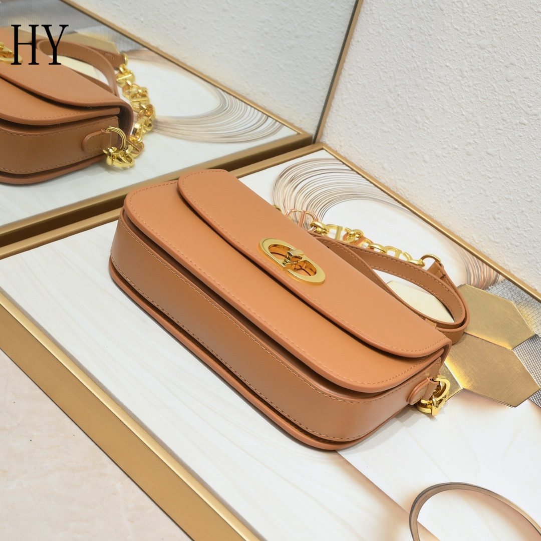 dior tan leather crossbody bag - 22x13x6.5cm - Image 2