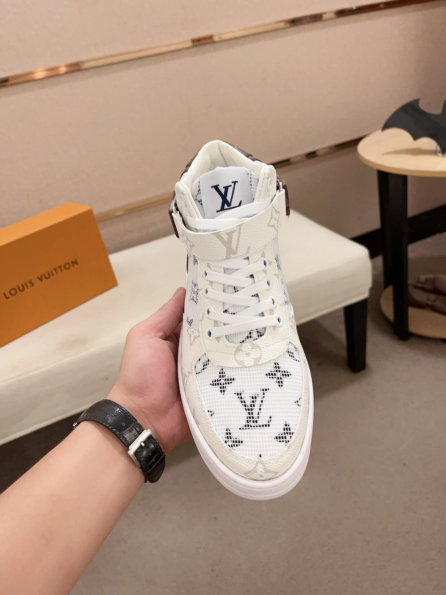 louis vuitton high-top sneakers size 38-44 - Image 2