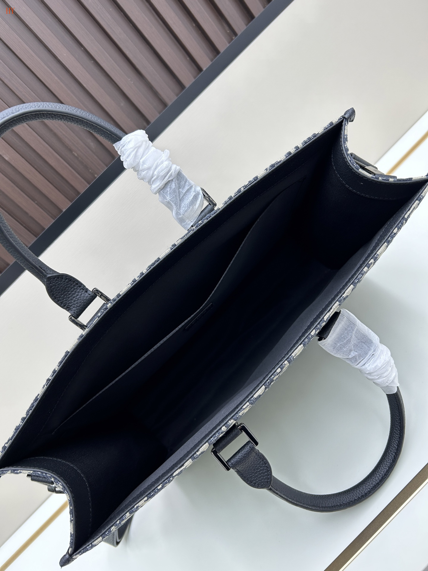 dior canvas tote bag 40.5x35x12 cm - Image 2