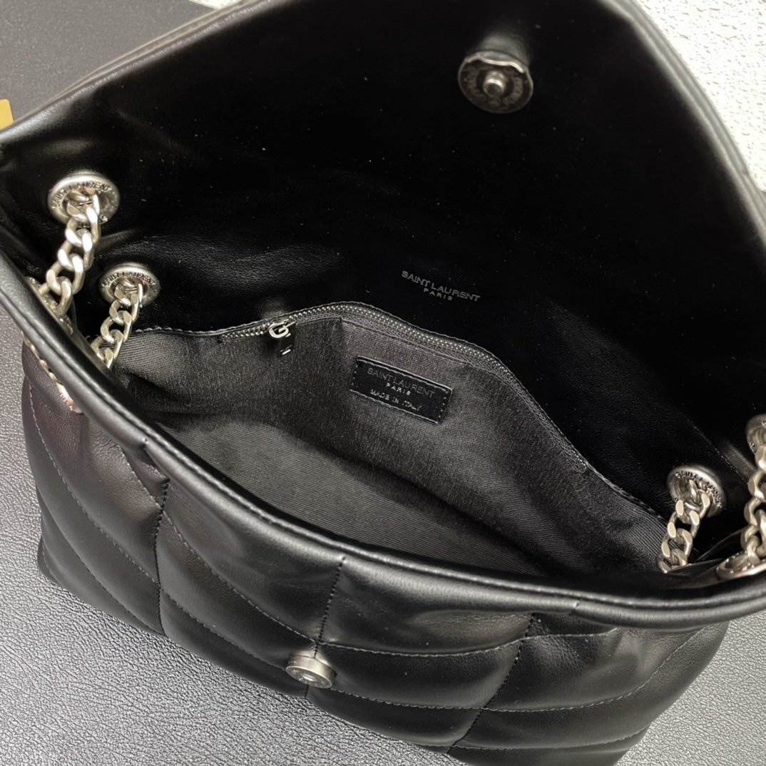 yves saint laurent black quilted handbag 28cm - Image 2