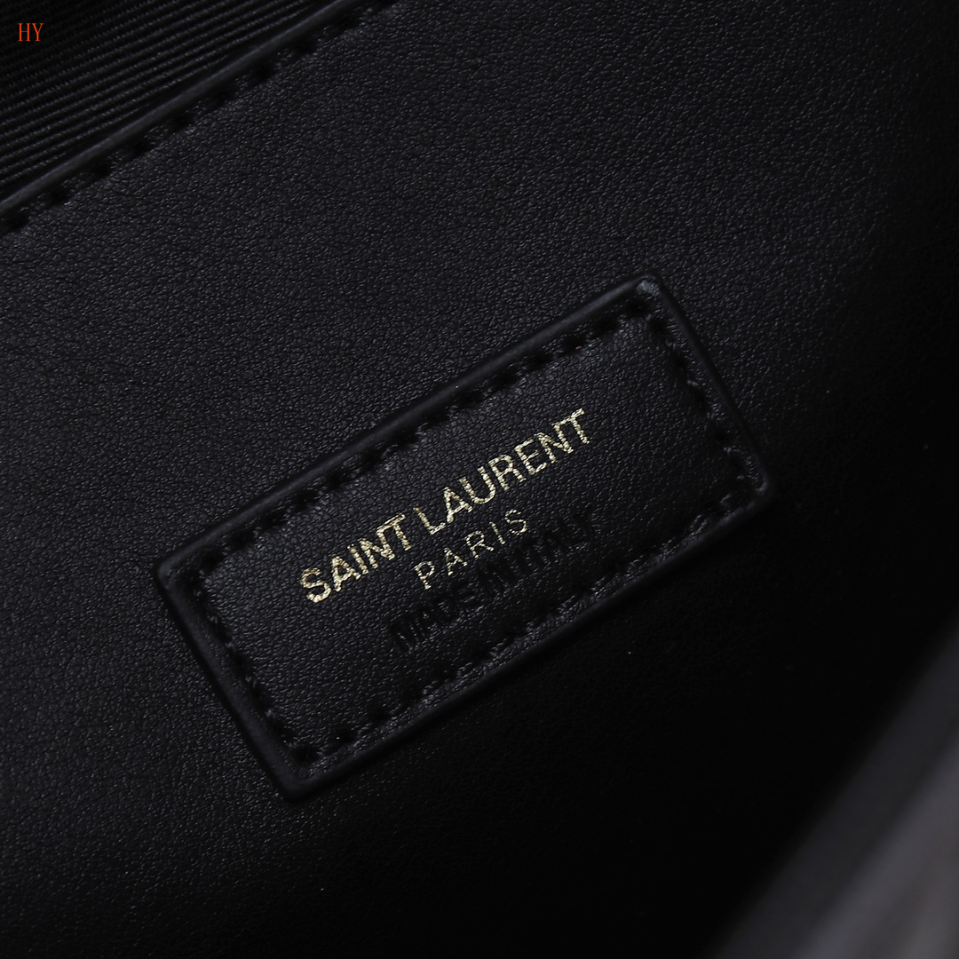 yves saint laurent black quilted handbag 24*17*6 - Image 2
