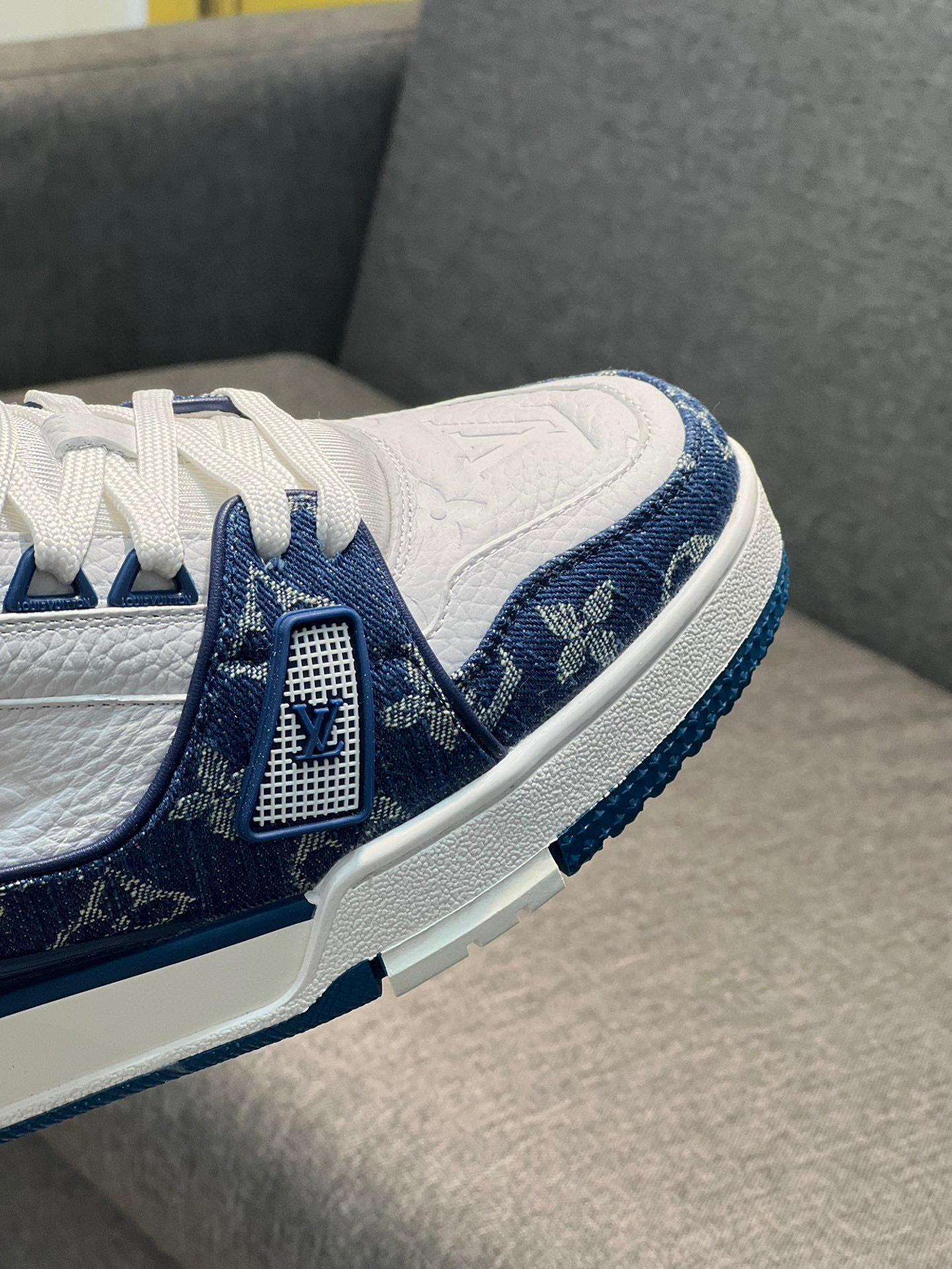 louis vuitton stellar sneaker - size 40 - Image 2