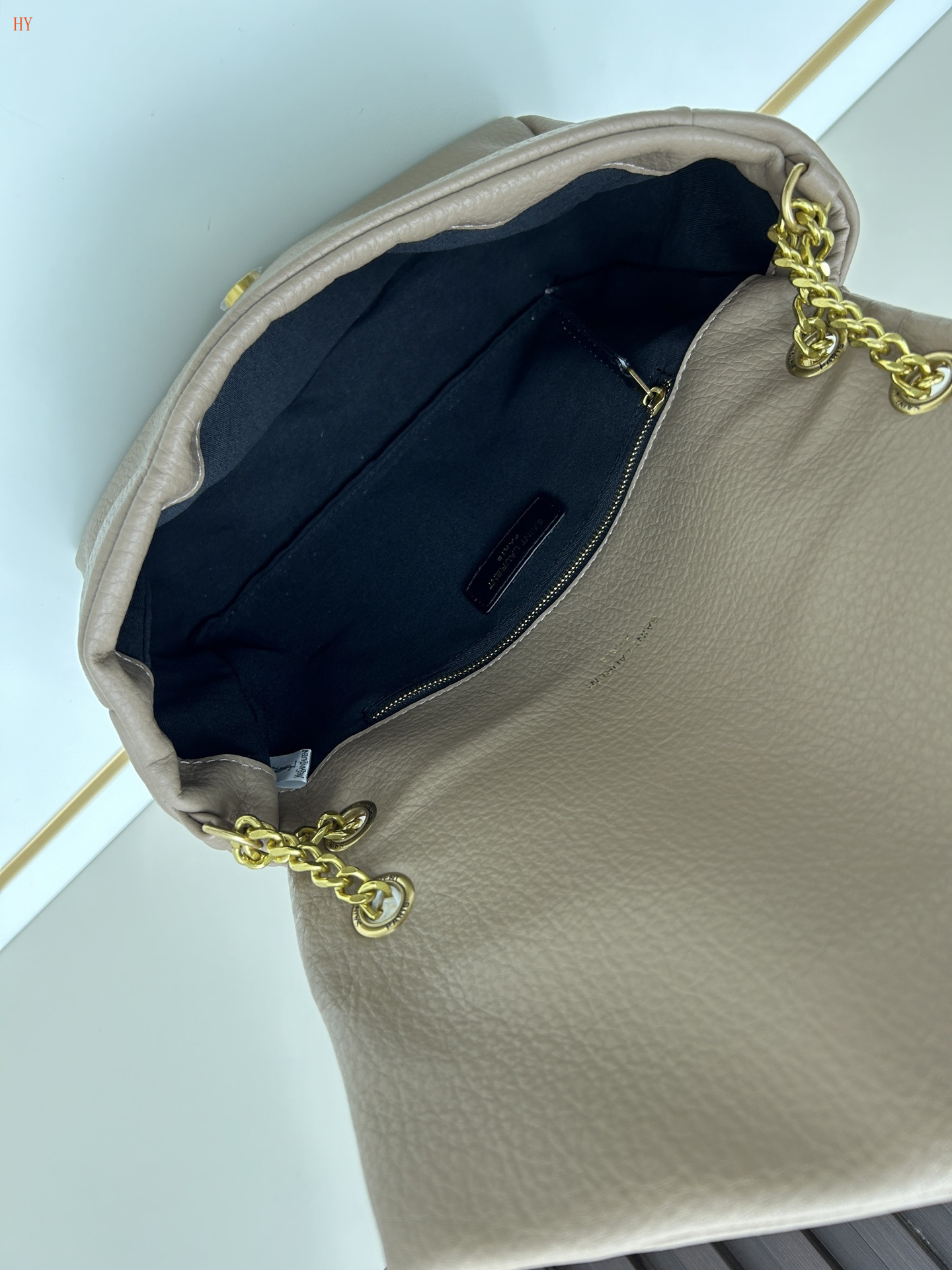 yves saint laurent 28x19x9 cm beige leather handbag - Image 2