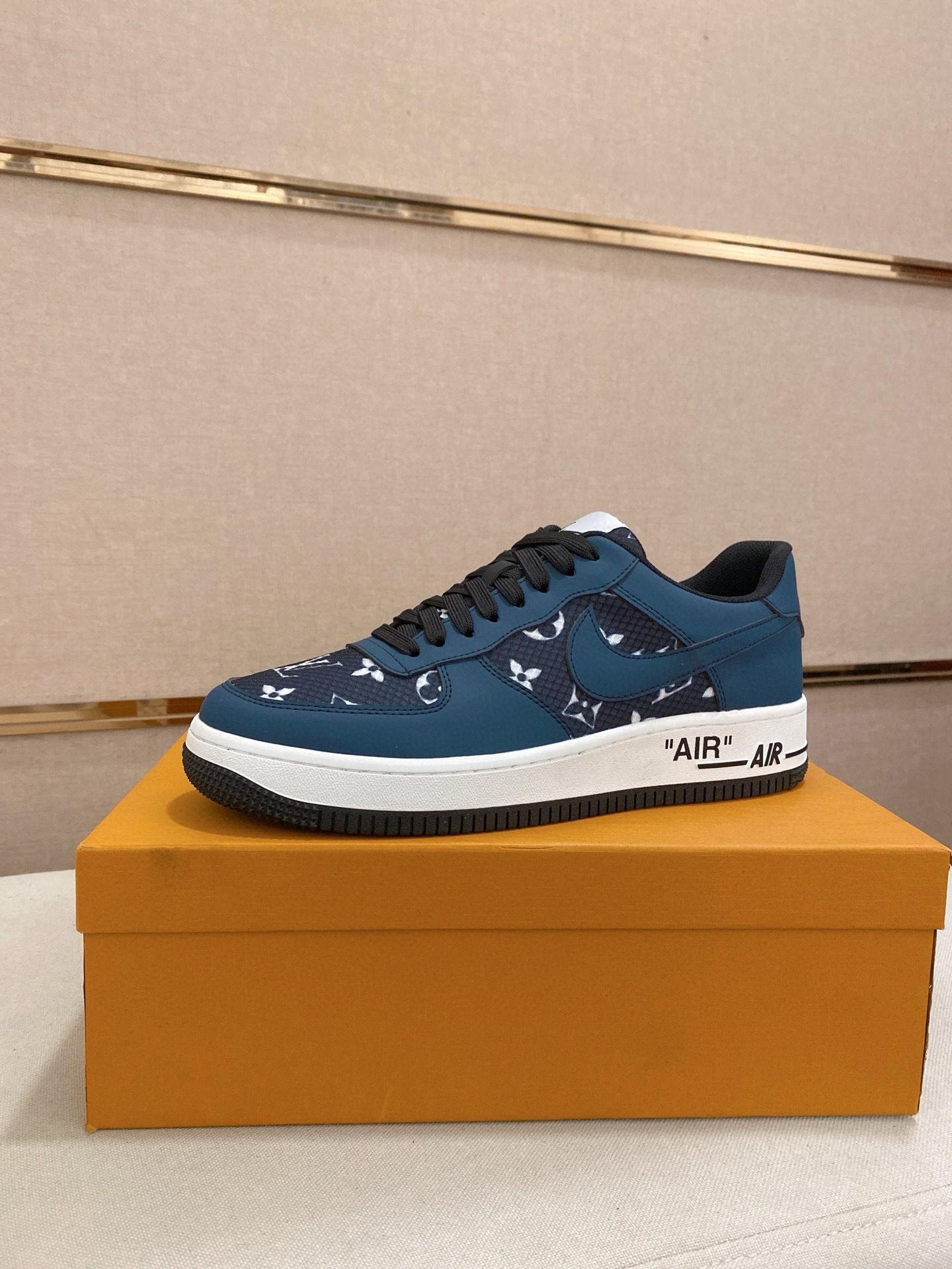 louis vuitton x nike air force 1 sneakers - size 38-44