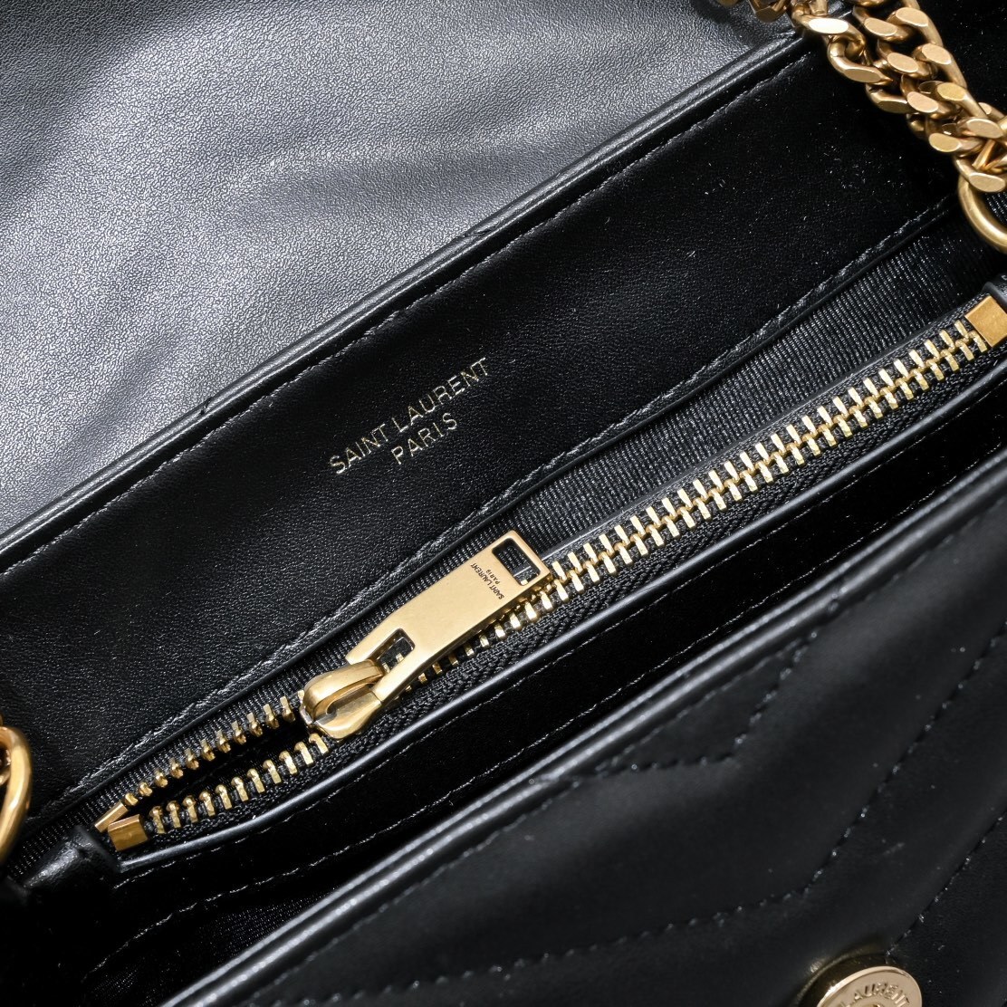 yves saint laurent 24cm black chevron shoulder bag - Image 2