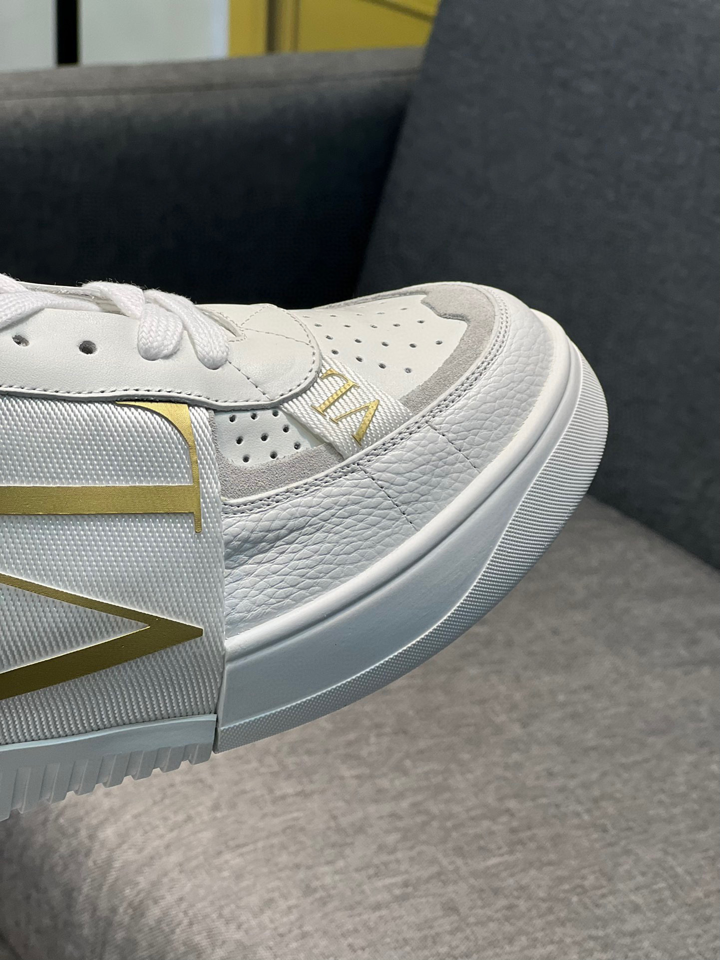 valentino couples sneakers - size 41 - Image 2