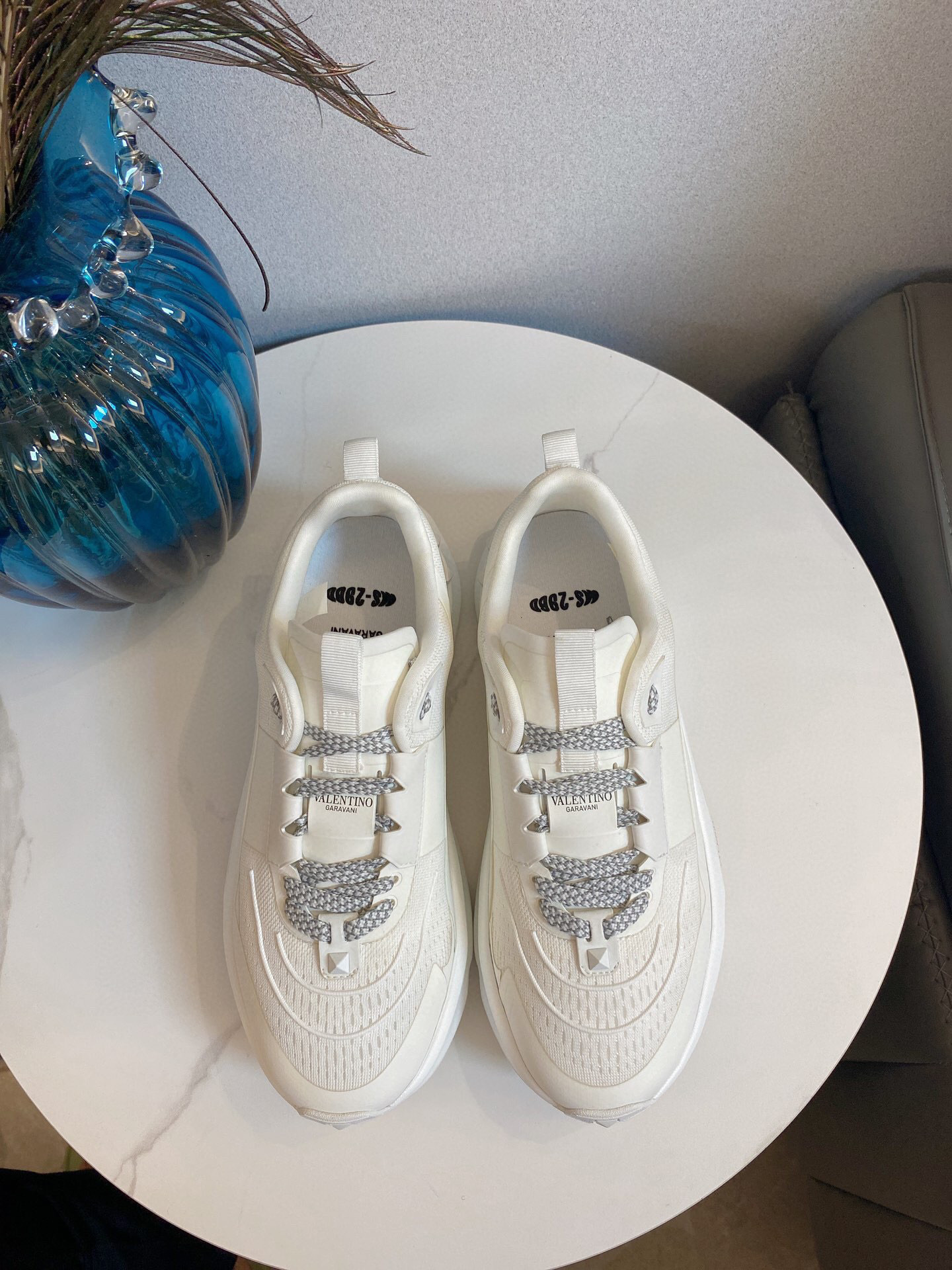 valentino unisex sneakers - size 35-44 - Image 2