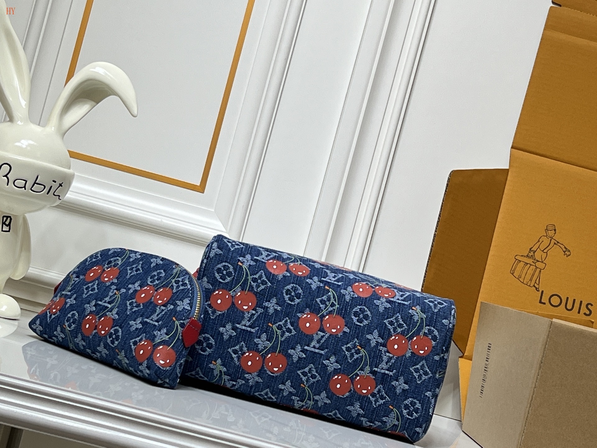 louis vuitton cherry print cosmetic pouch set - 28x15x16.5 cm - Image 3
