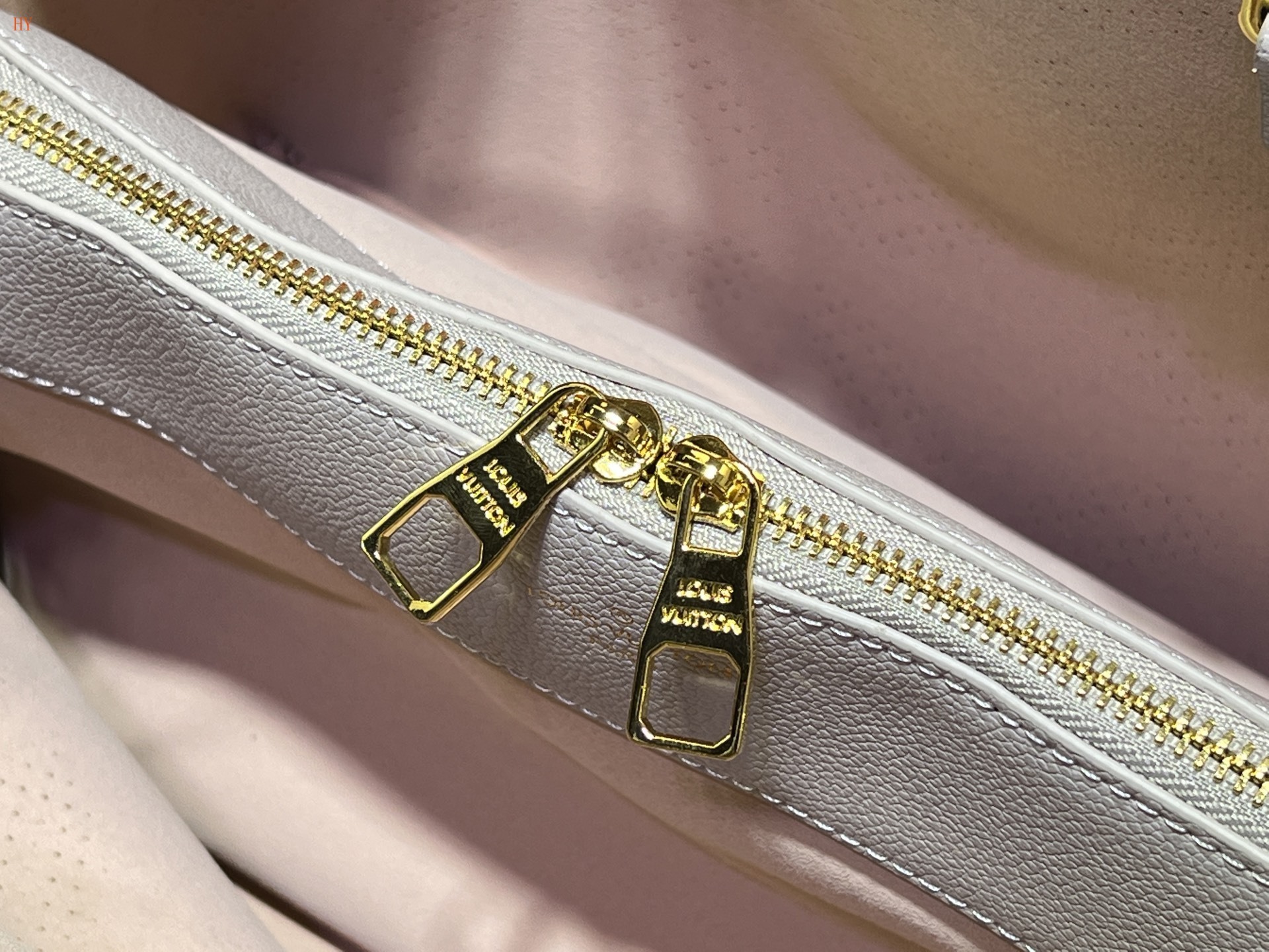 louis vuitton gray perforated tote bag 32x23x13 - Image 3