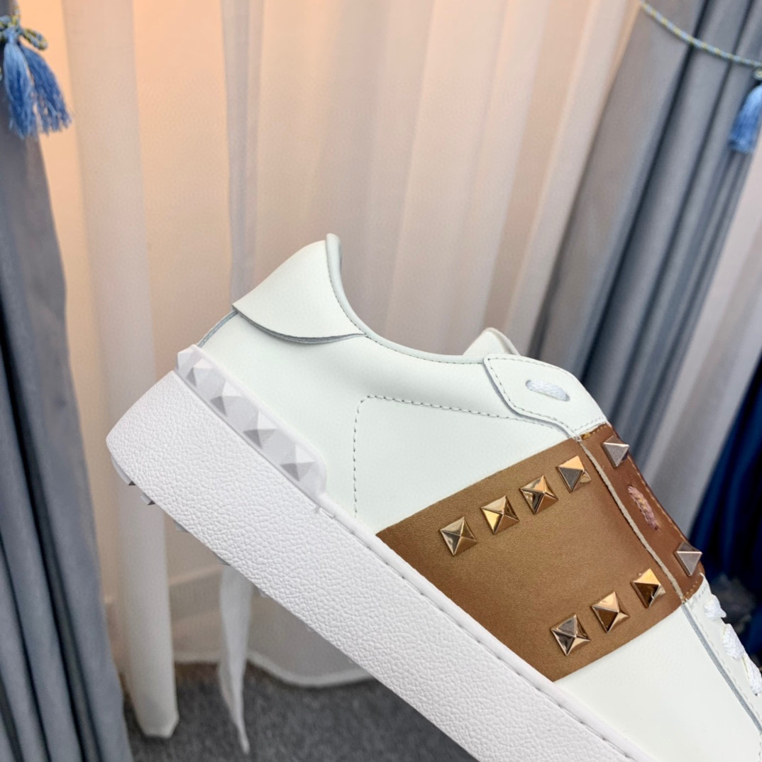 valentino couples sneakers 35-44 with studded strap - Image 3