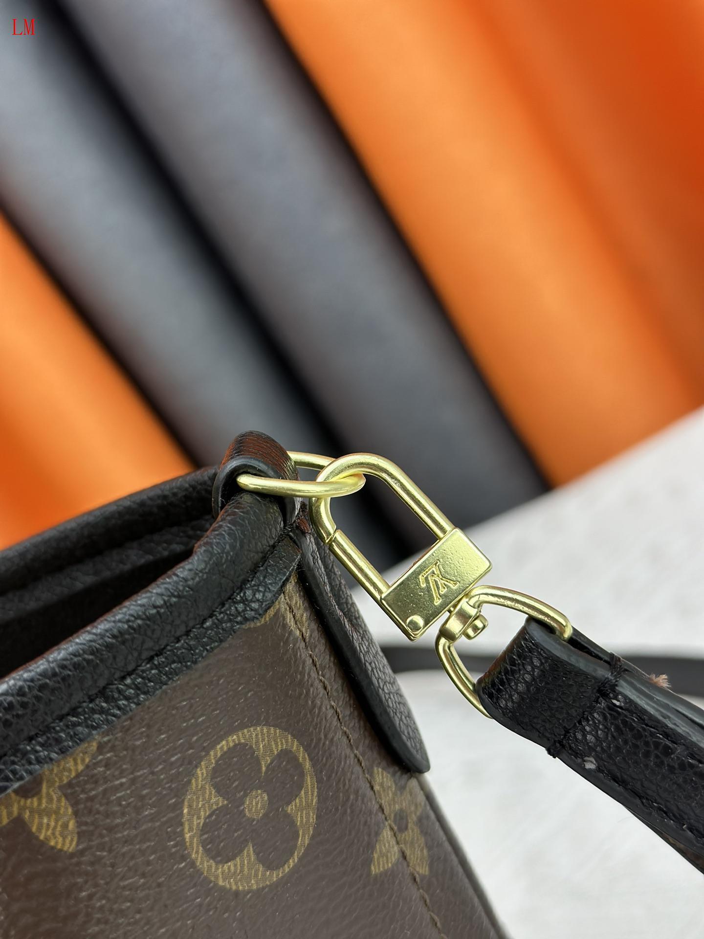 louis vuitton monogram canvas tote bag 24x19x9 cm - Image 3