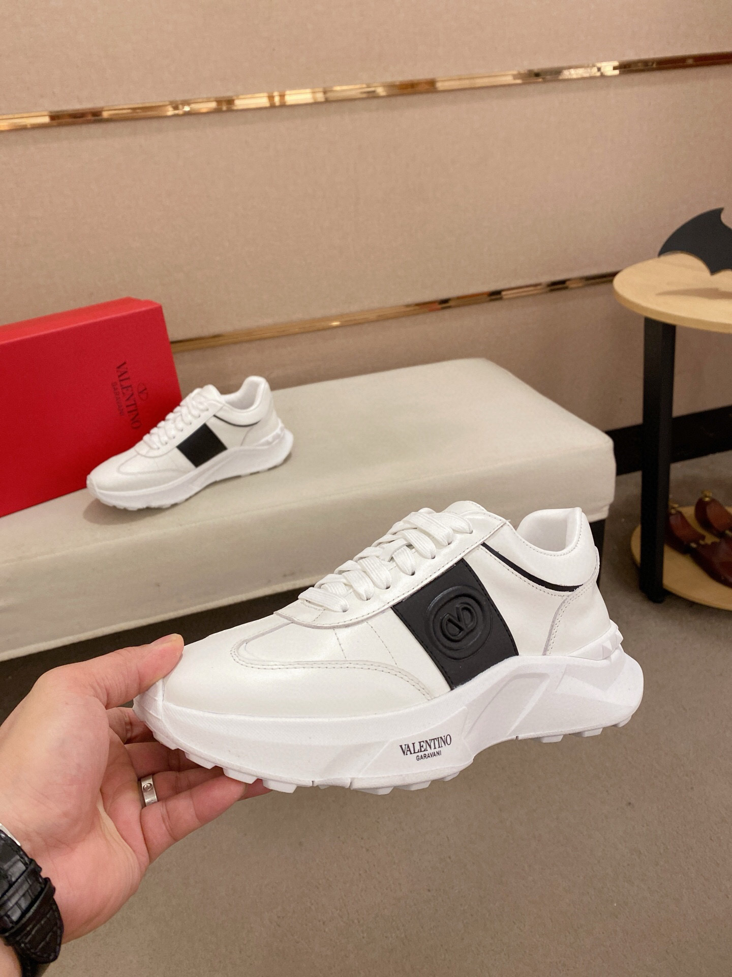 valentino casual sneakers - size 38/44 - Image 3