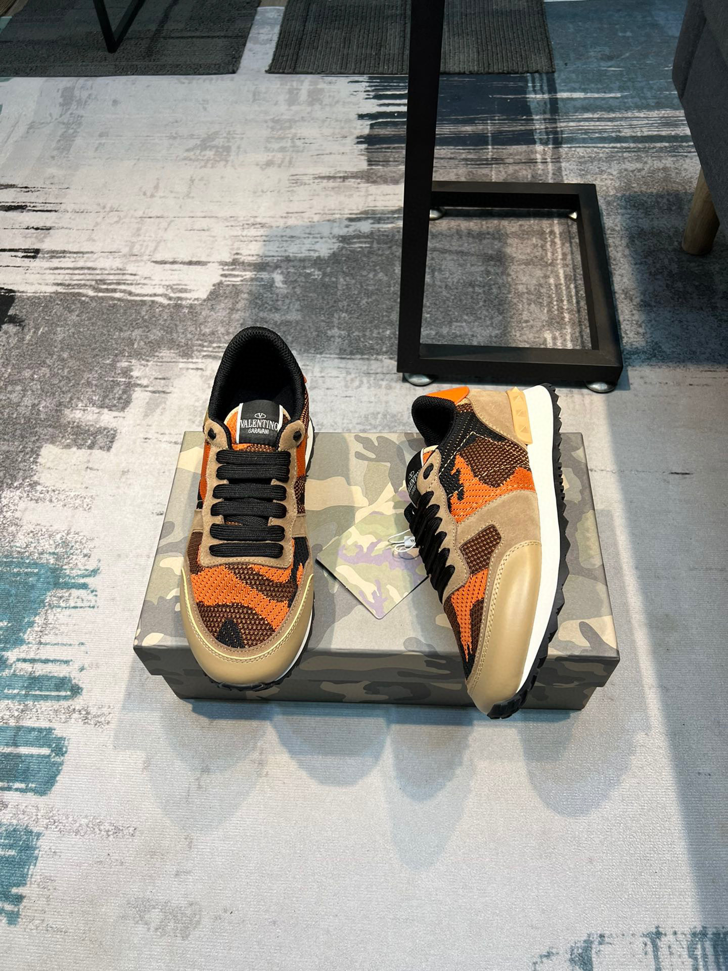 valentino casual sneakers size 38-44 - Image 3