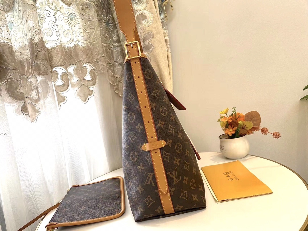 louis vuitton monogram tote bag - 39*30*15 cm - Image 3