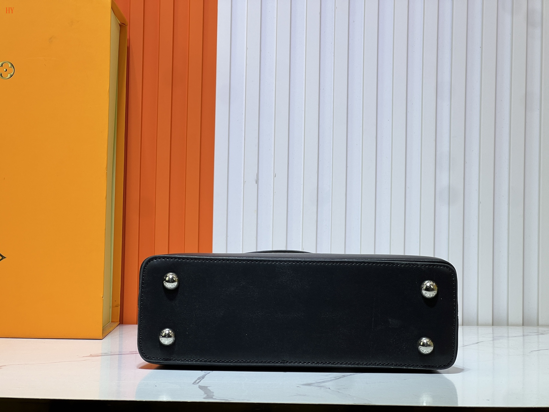 louis vuitton colorful handbag 27x17.3x9 cm - Image 3