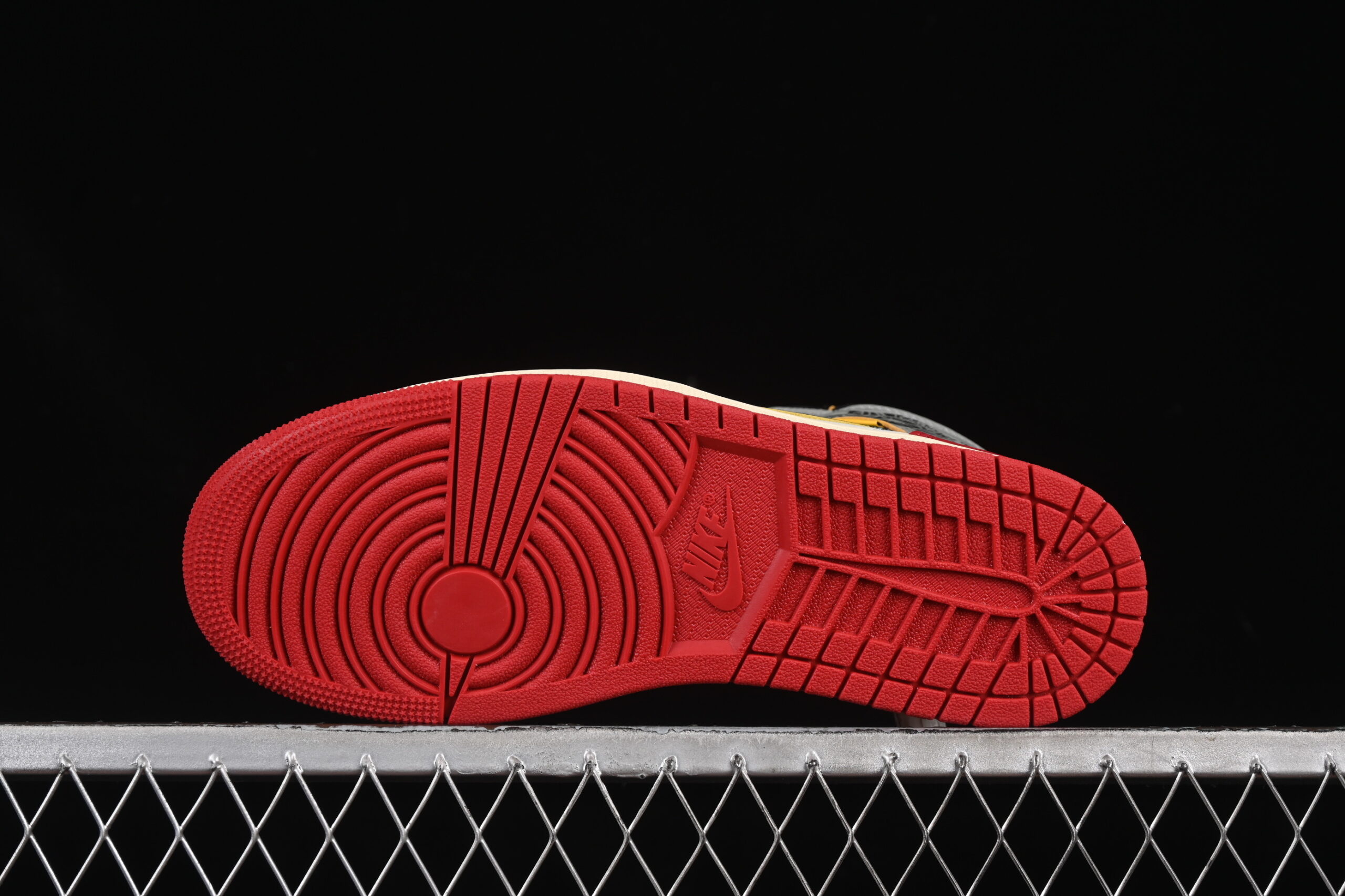 union x air jordan 1 retro high aj1 hv8563-600 - Image 5