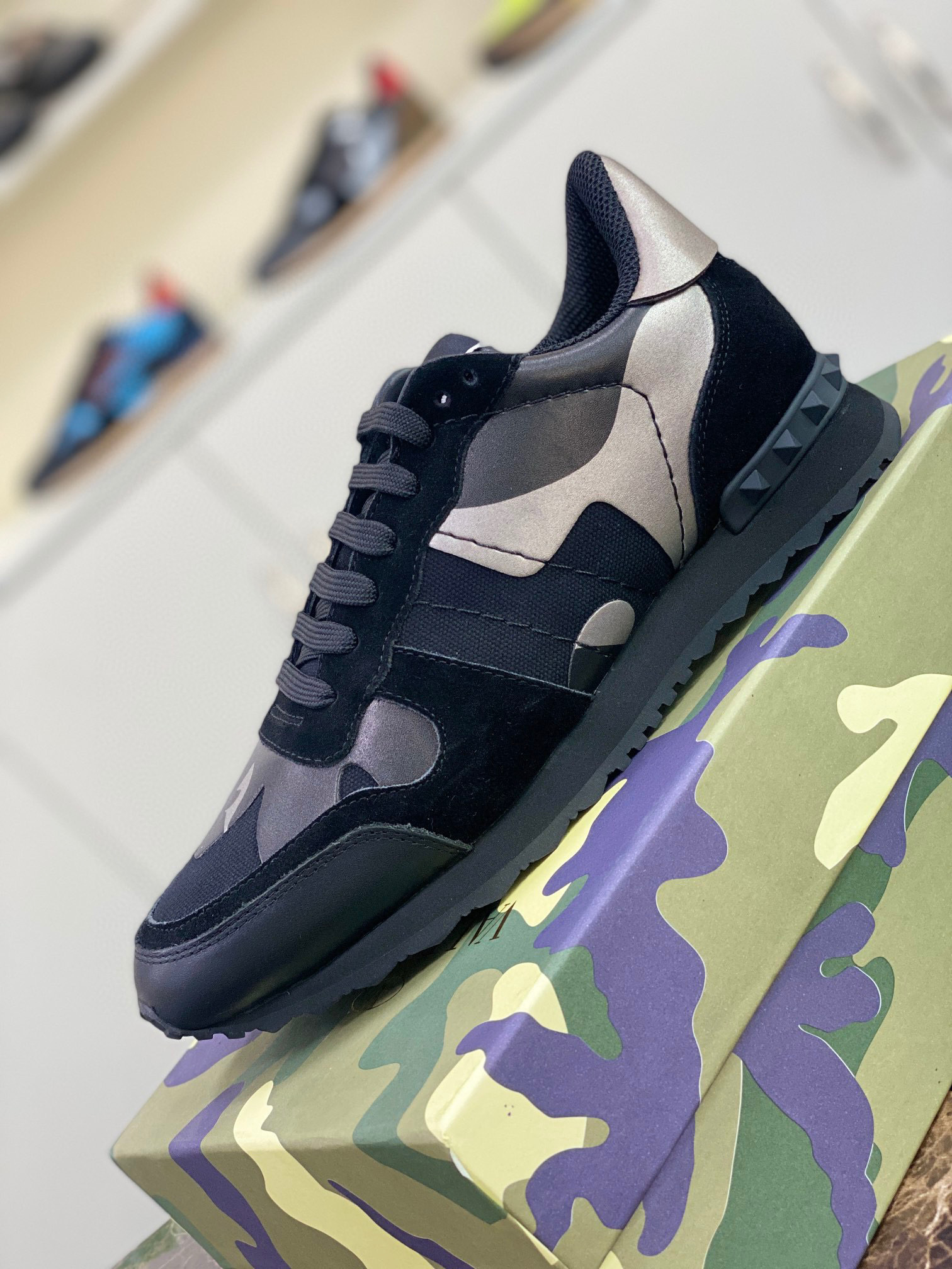 valentino casual sneakers size 38-44 - Image 3