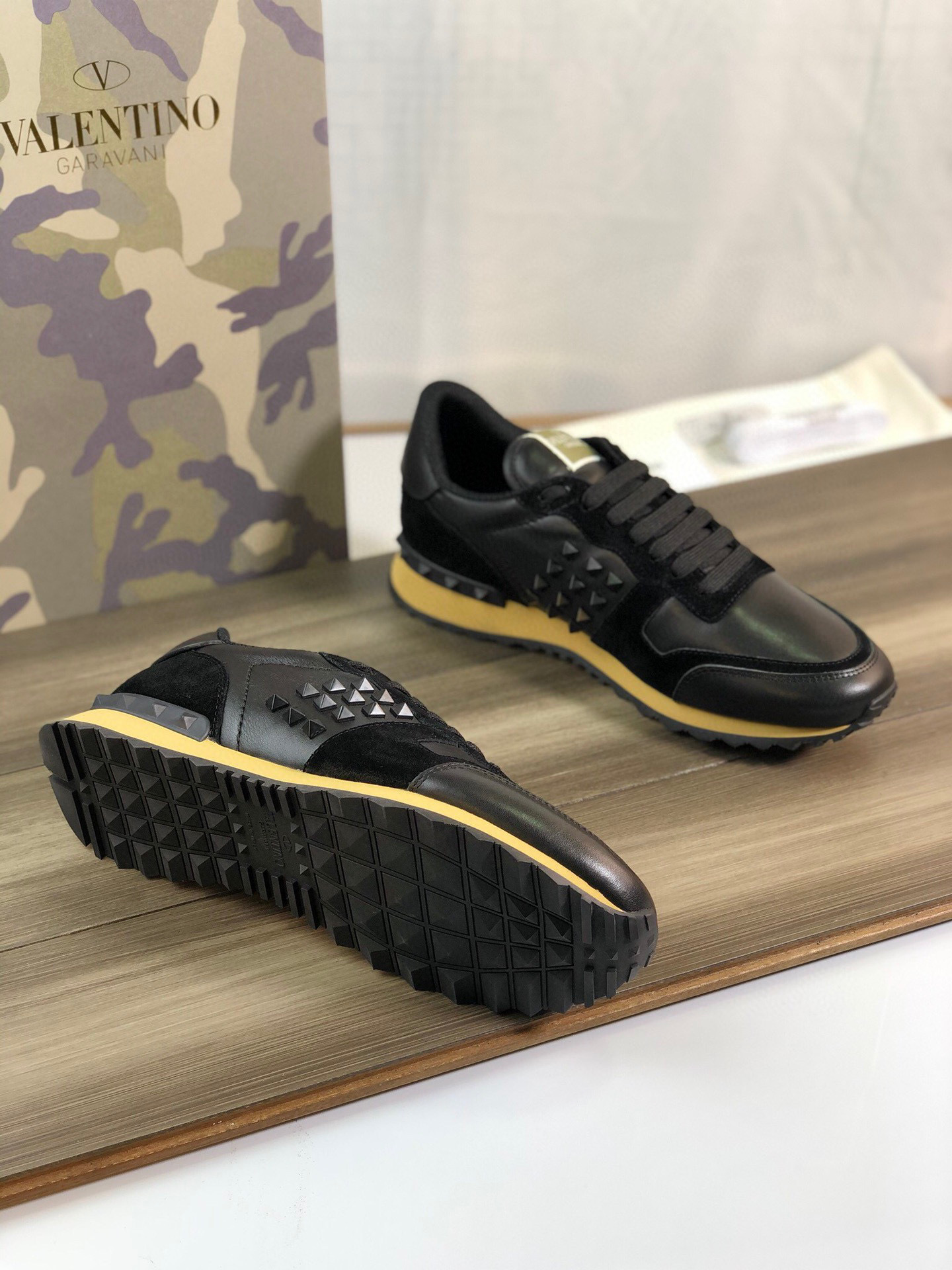 valentino casual sneakers - size 38-44 - Image 3