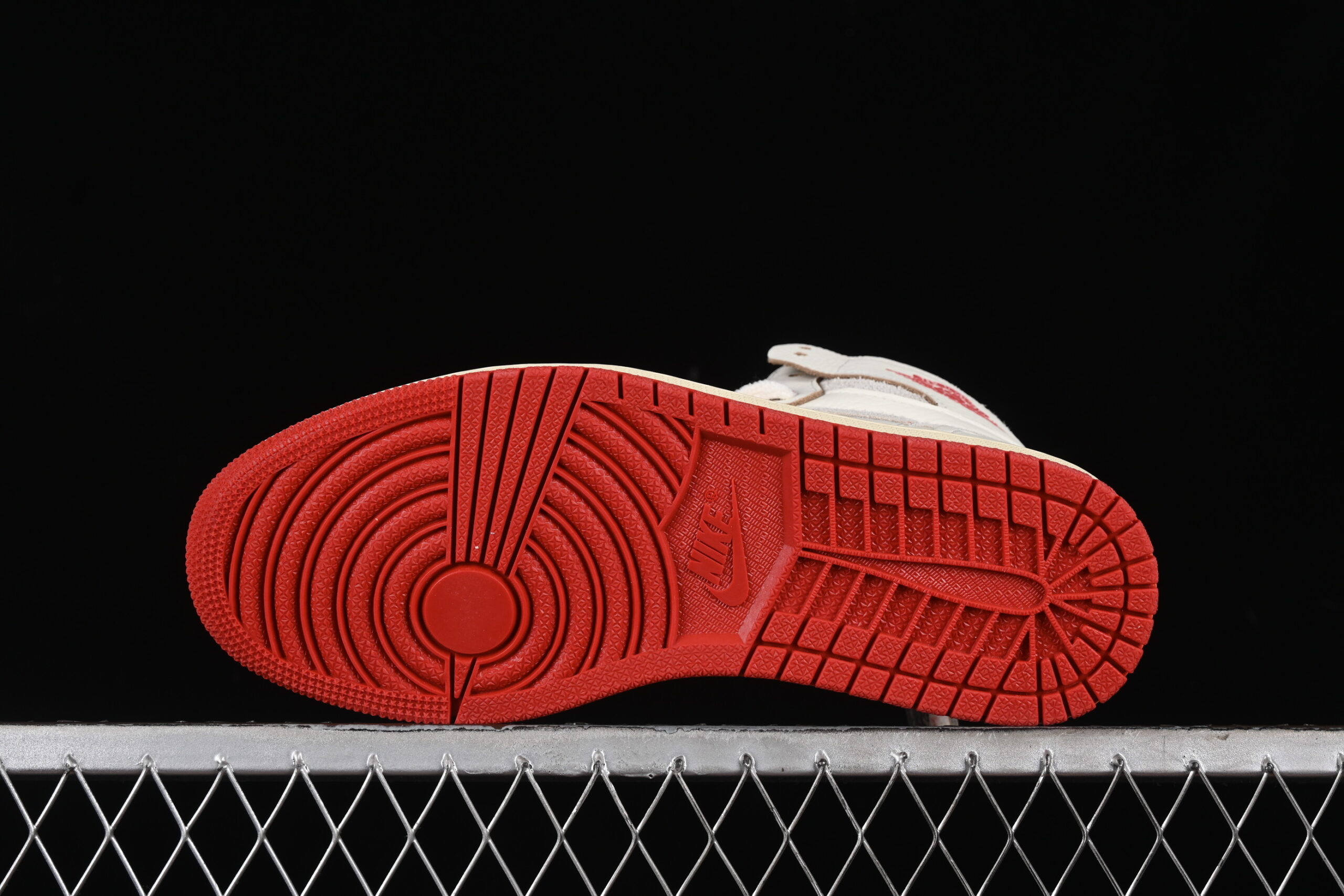 air jordan 1 high og 'rare air cinnabar' db4612-100 - Image 3