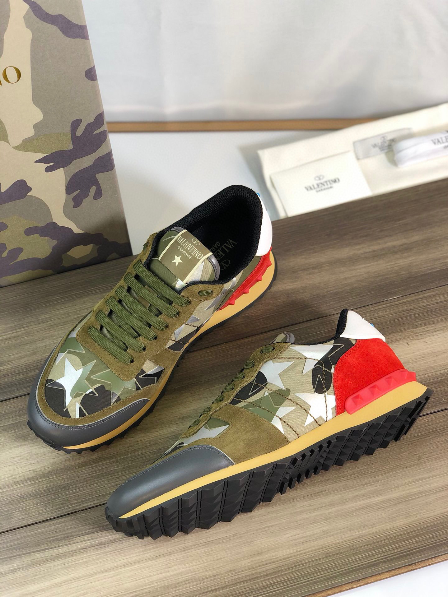 valentino casual sneakers 38-44 camo design - Image 3