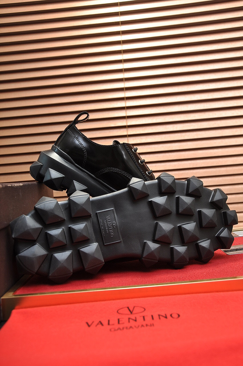 valentino men's leather shoes, size 38-44, model 8060400 - Image 3