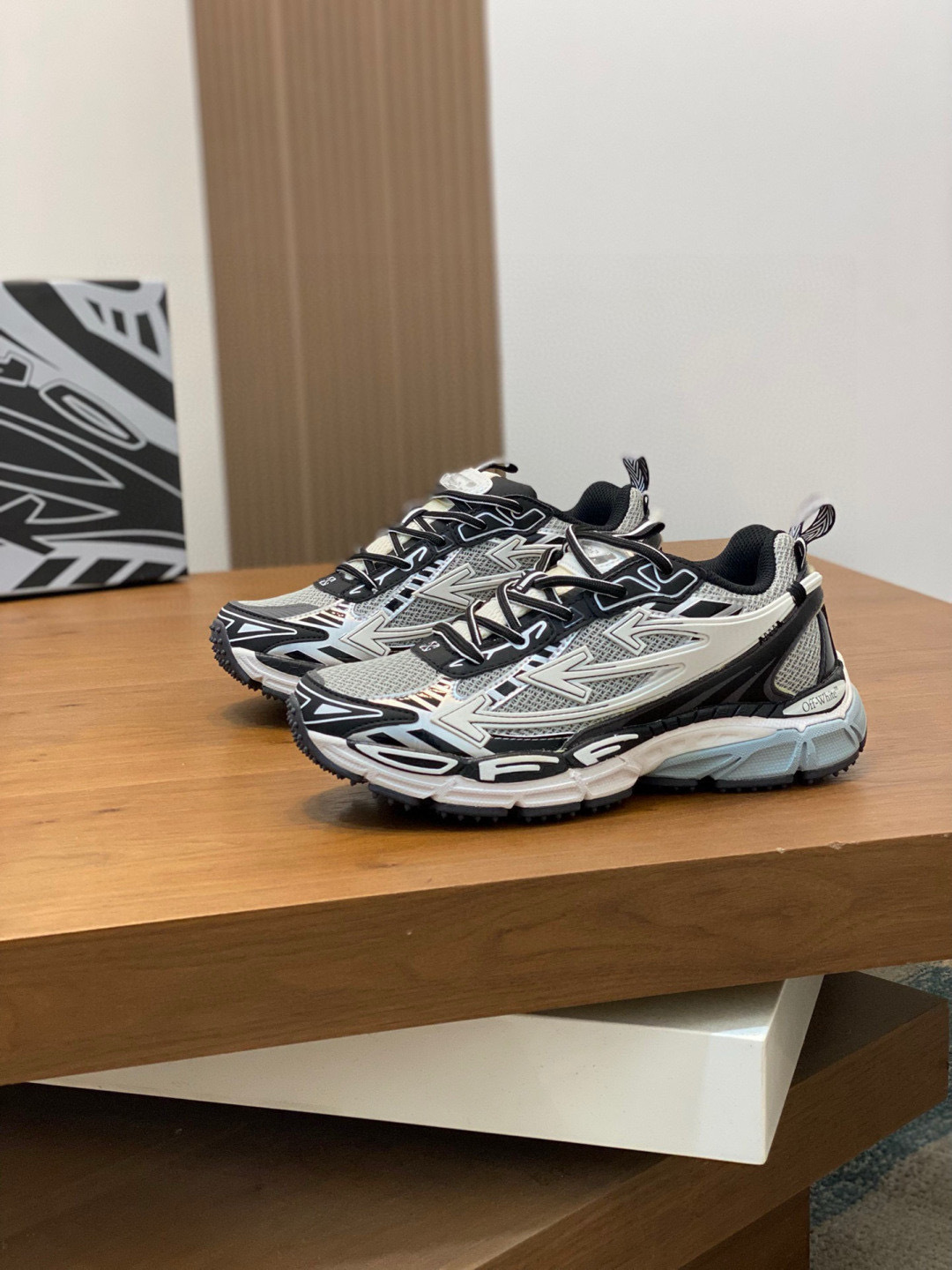 off-white unisex sneakers 36/44 8063480 - Image 3