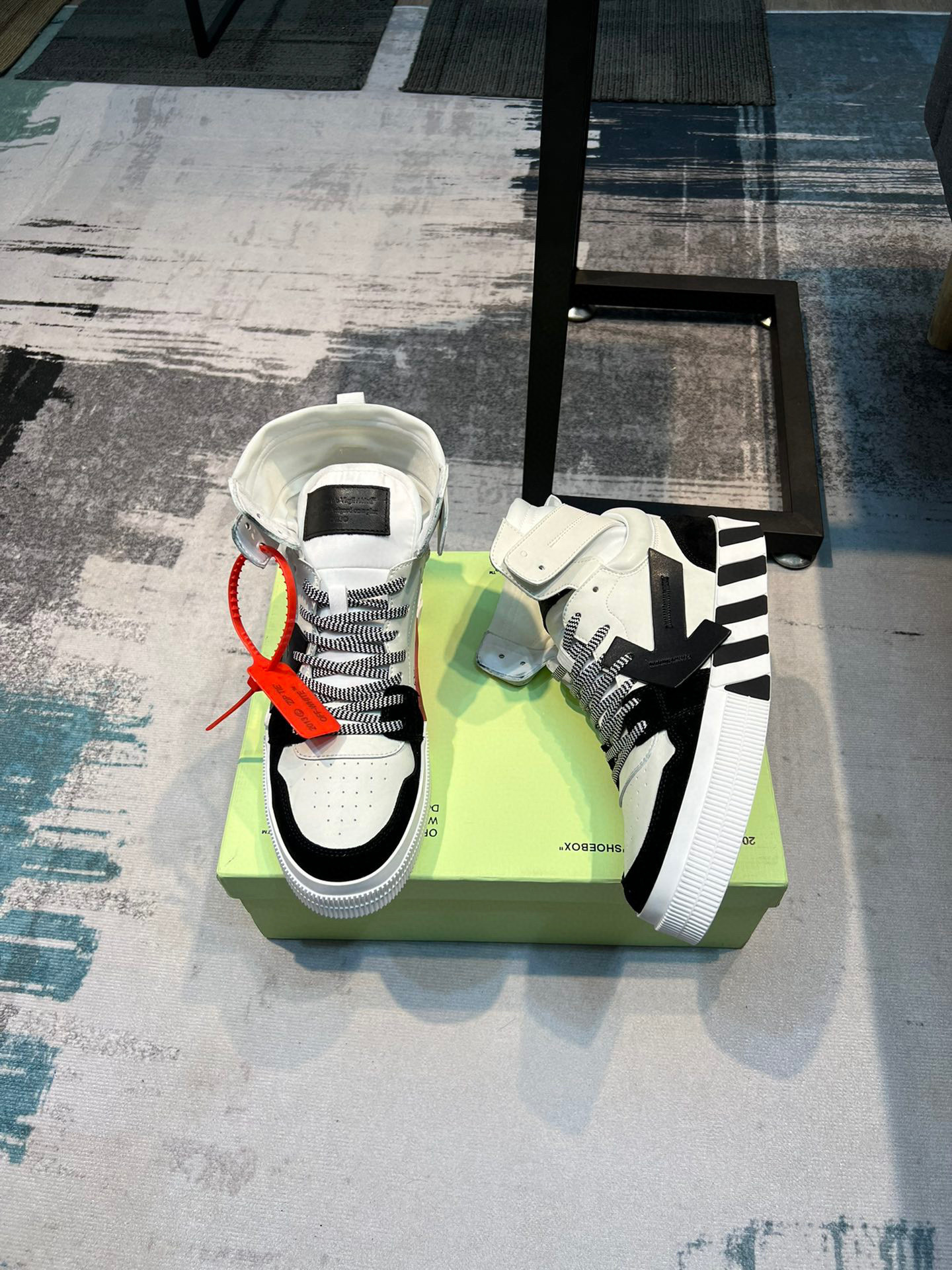 off-white high-top sneakers size 38-44 - Image 3