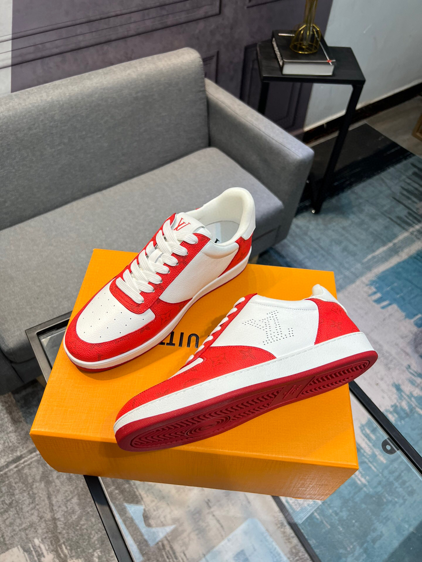 louis vuitton casual shoes size 39-44 red/white - Image 3