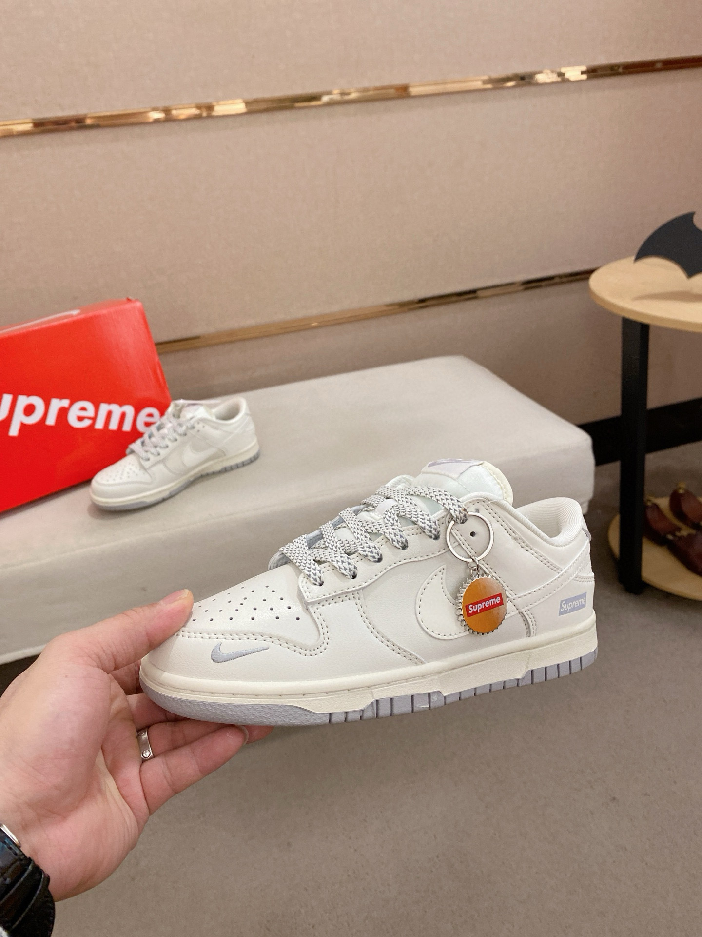 supreme x nike dunk low white sneakers - size 35/44 - Image 3