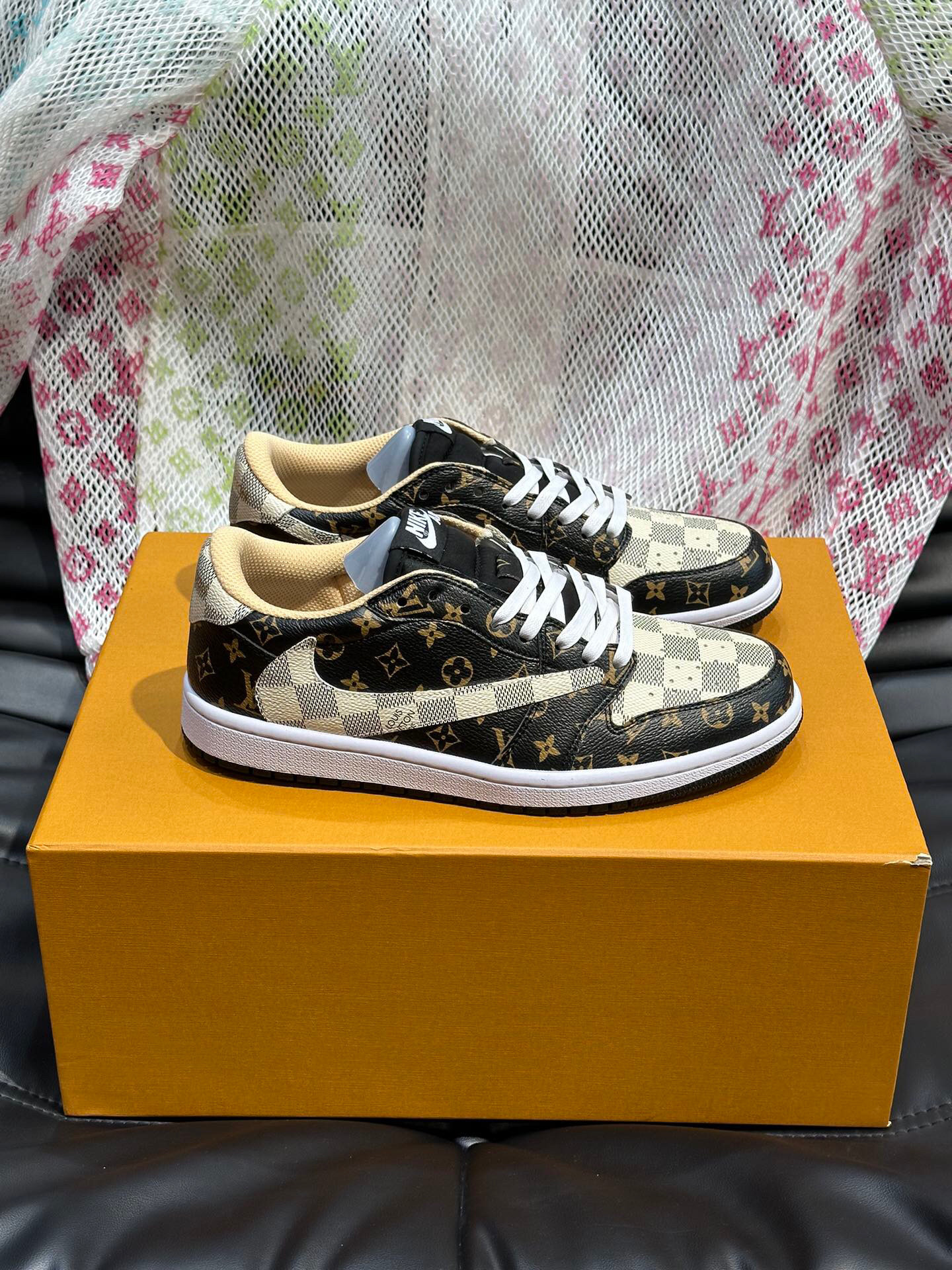 louis vuitton x nike air sneakers 38-44 - Image 3