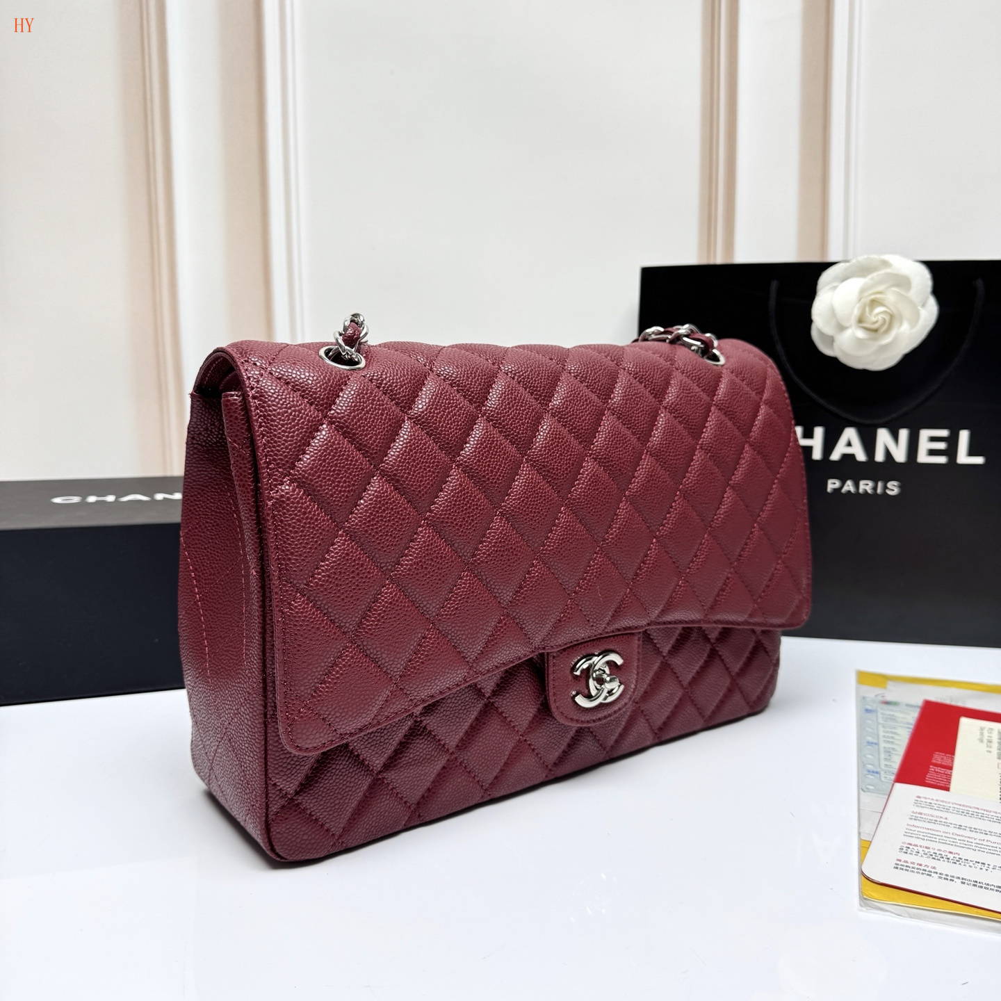 chanel quilted burgundy clutch 33*22*9 - Image 3