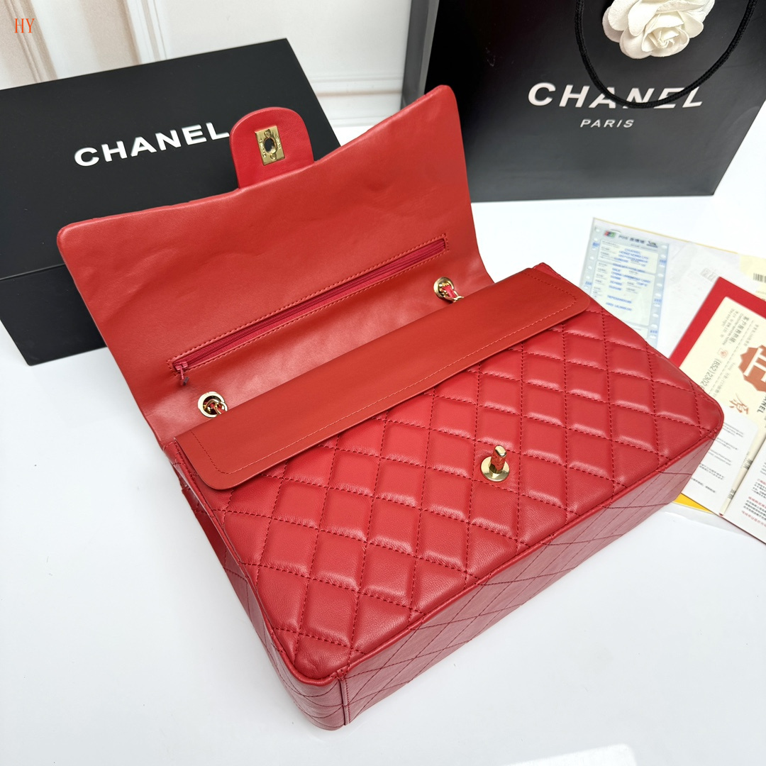 chanel red quilted flap bag - 33x22x9 cm - Image 3
