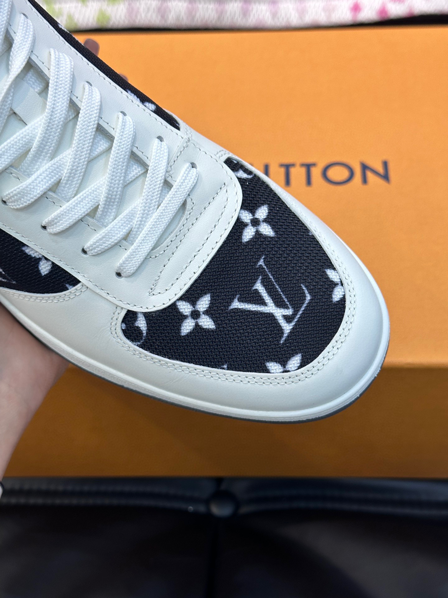 louis vuitton high-top sneakers size 38-44 - Image 3