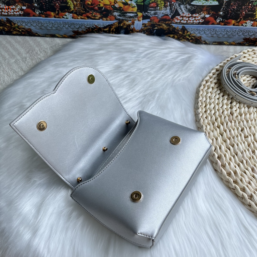 dolce & gabbana silver dg logo handbag 17.5x13.5x6.5 - Image 3
