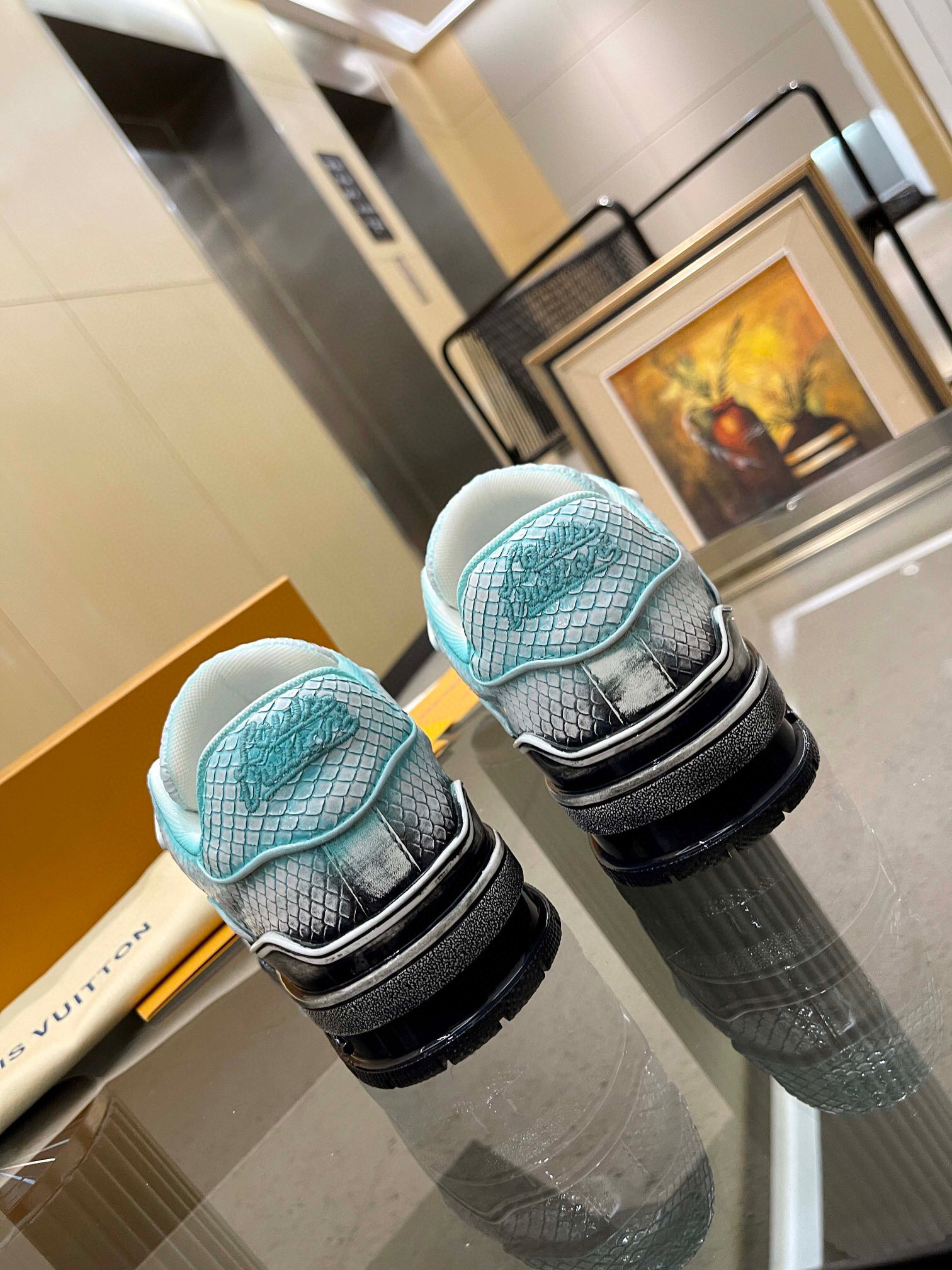 louis vuitton high-end couple sneakers size 35-44 - Image 3