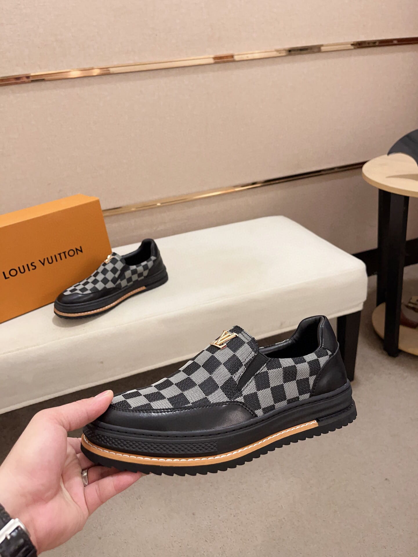 louis vuitton casual shoes size 38-44 - Image 3