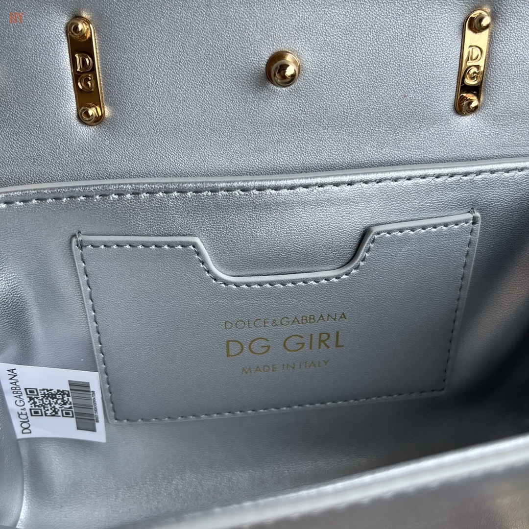 dolce & gabbana dg logo mini bag - 18x10x5 cm - Image 3