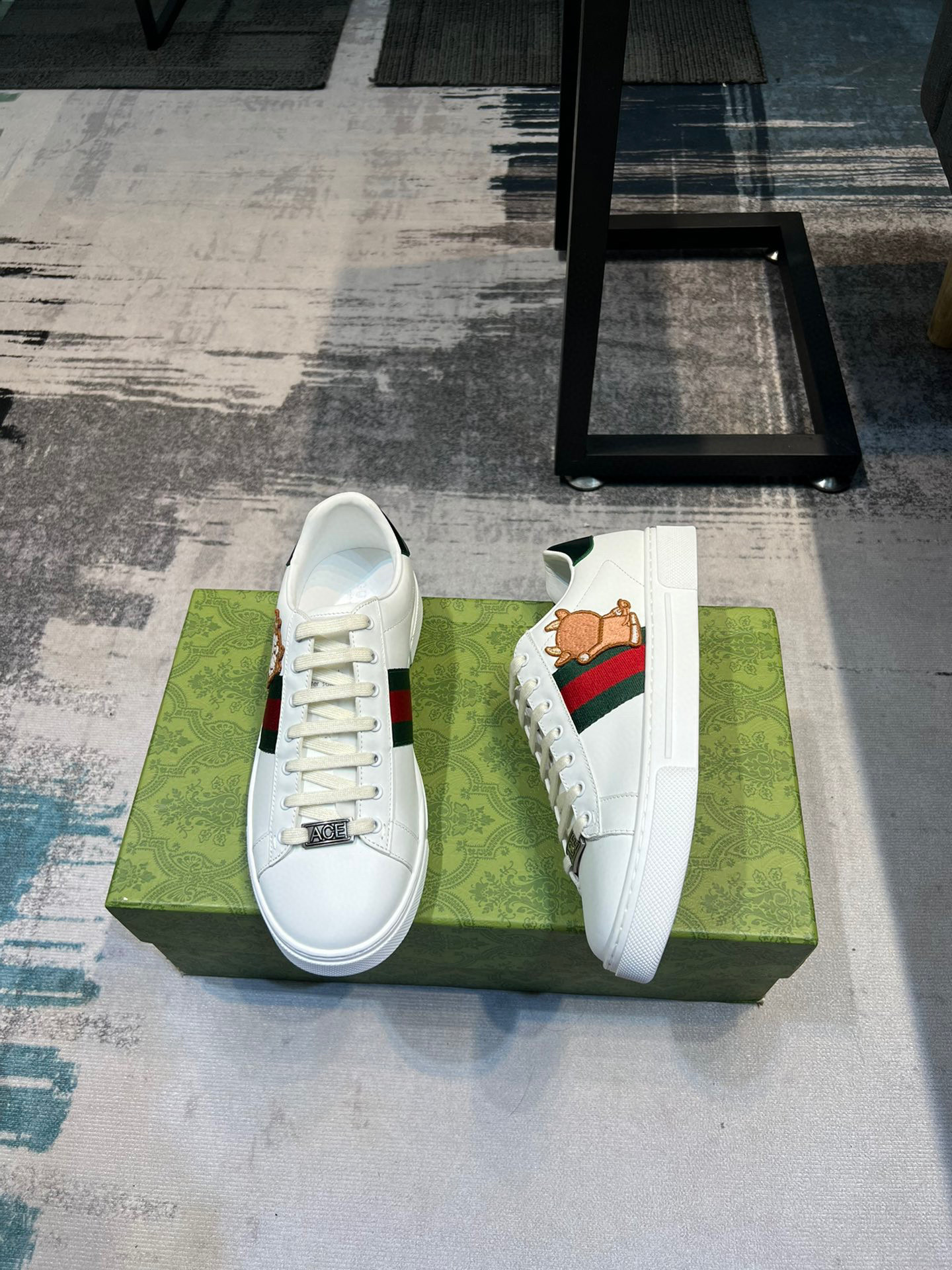gucci g couples sneakers 35-44 with bear design - Image 3
