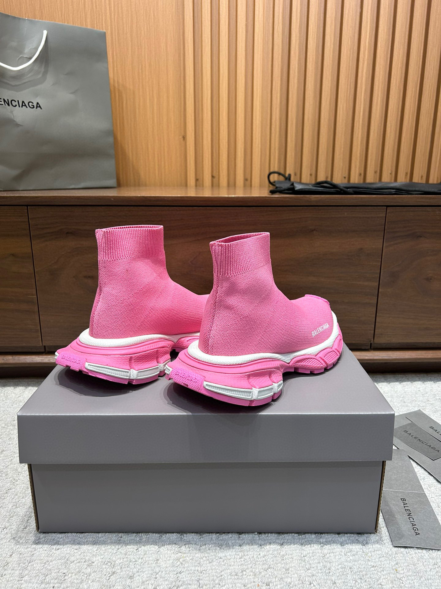 balenciaga pink sock sneakers size 35-44 - Image 3