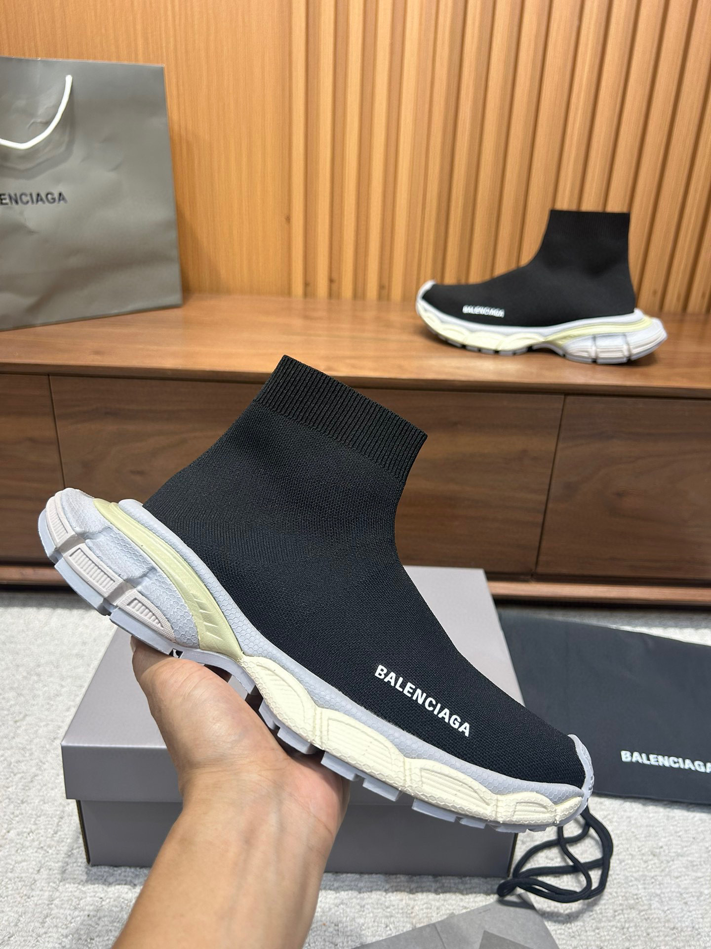 balenciaga unisex sock sneakers size 35-44 - Image 3