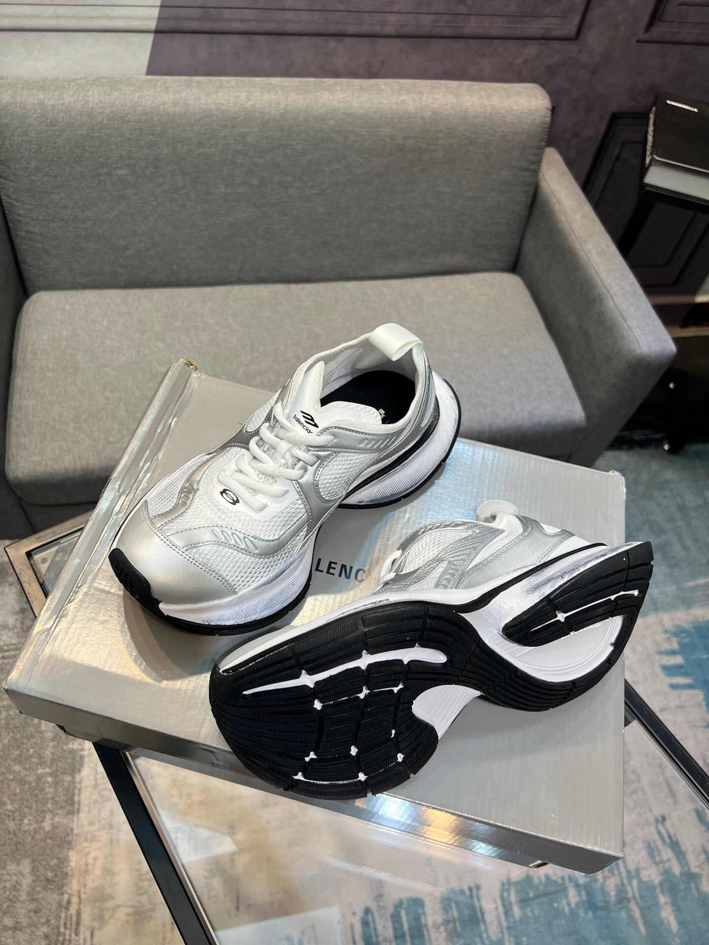 balenciaga unisex sneakers size 35-44 - white - Image 3