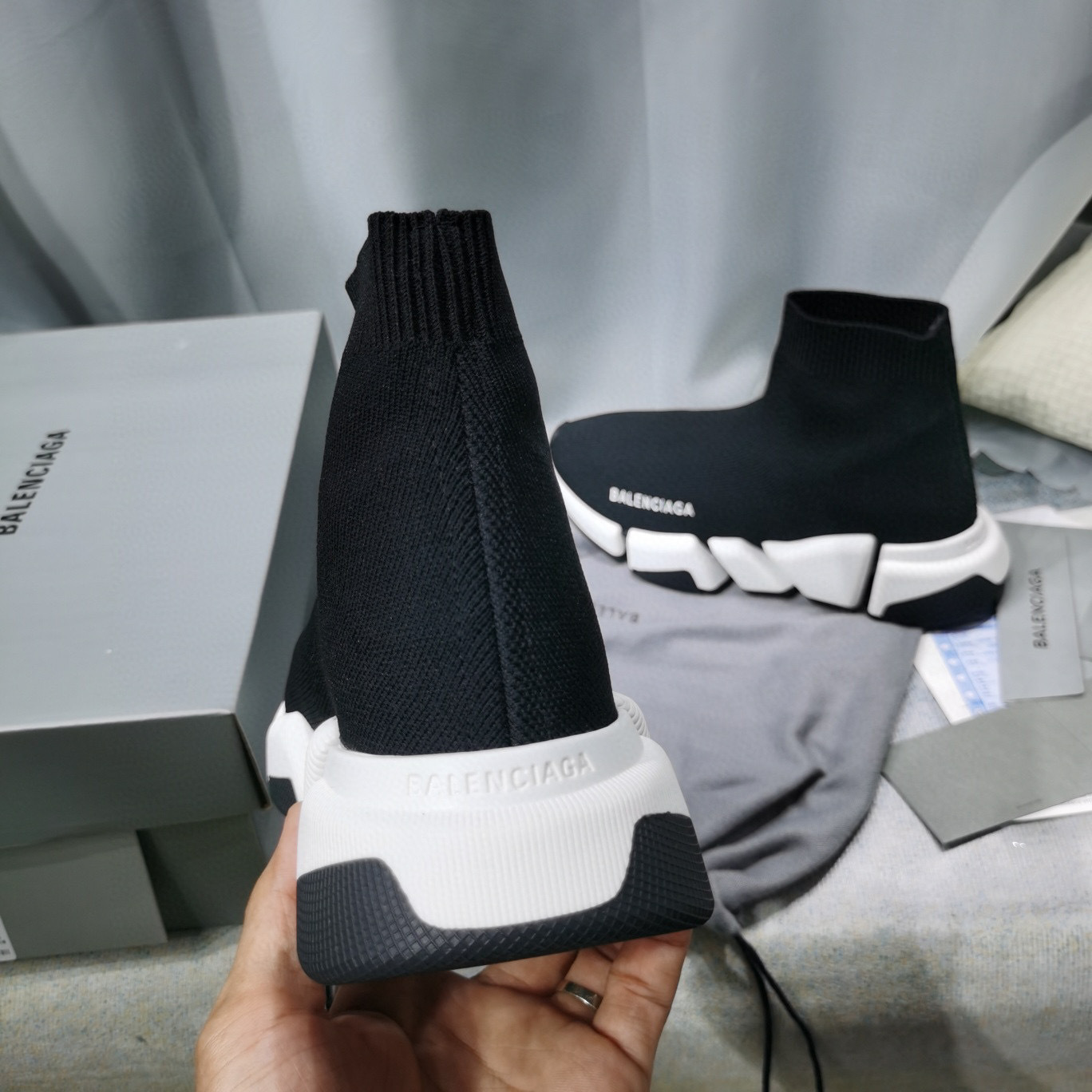 balenciaga sock sneakers for couples, size 35-44 - Image 3