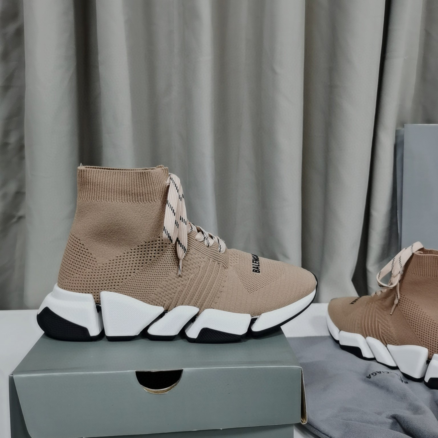 balenciaga couples socks sneakers size 35-44 - Image 3