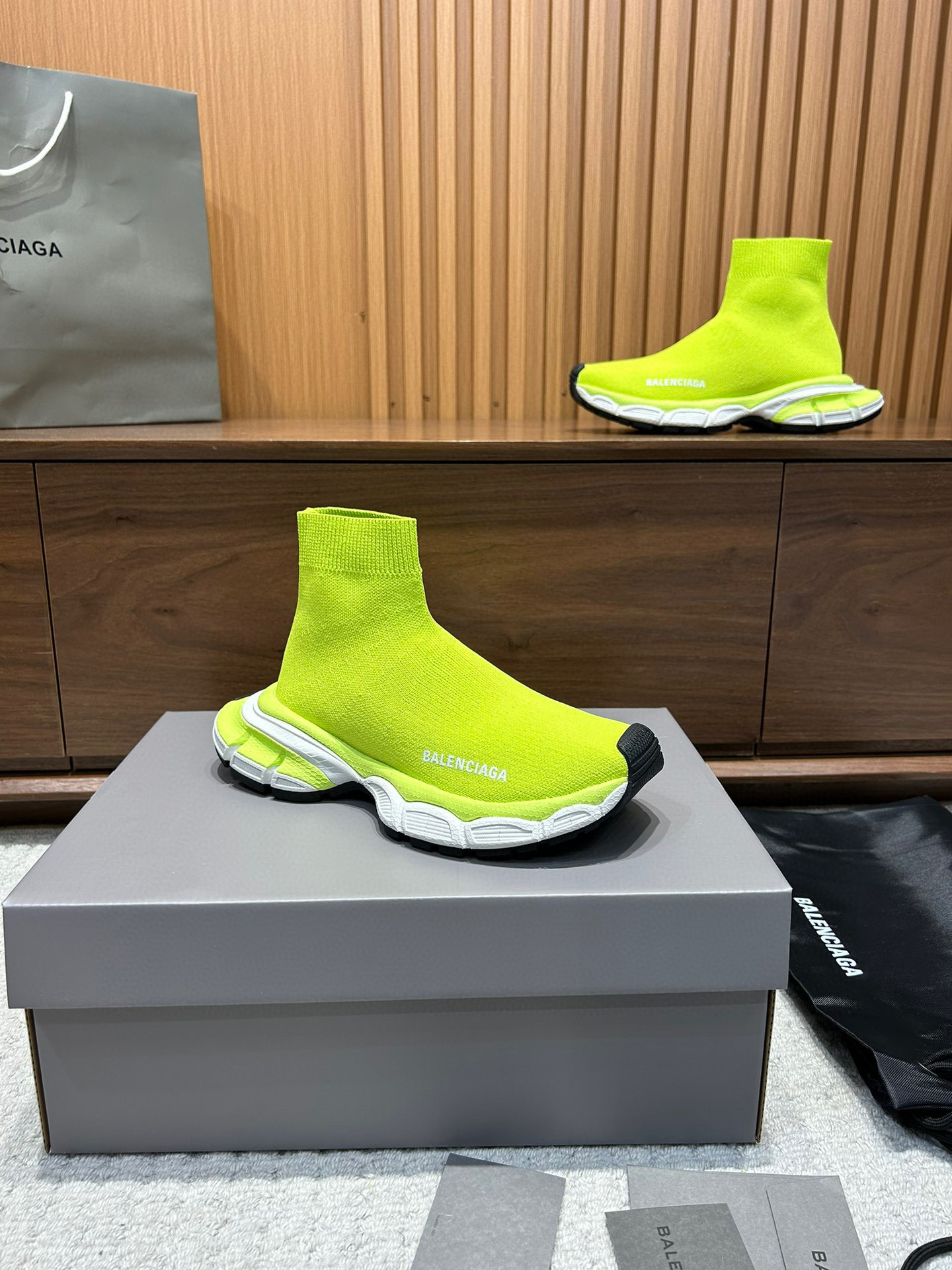 balenciaga unisex neon green sock sneakers, size 35-46 - Image 3
