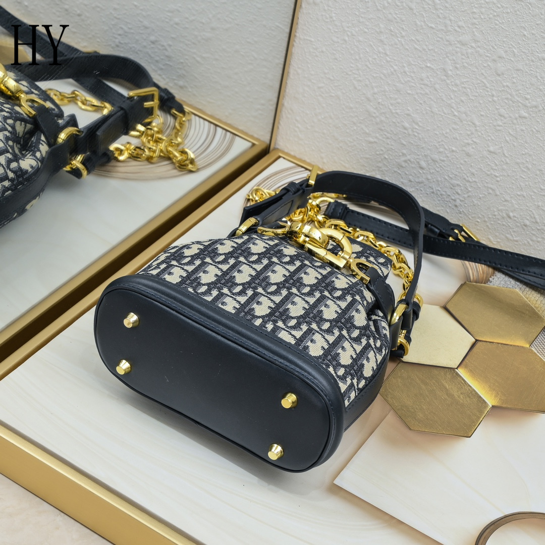 dior mini bucket bag - 17x7x18 cm - Image 3