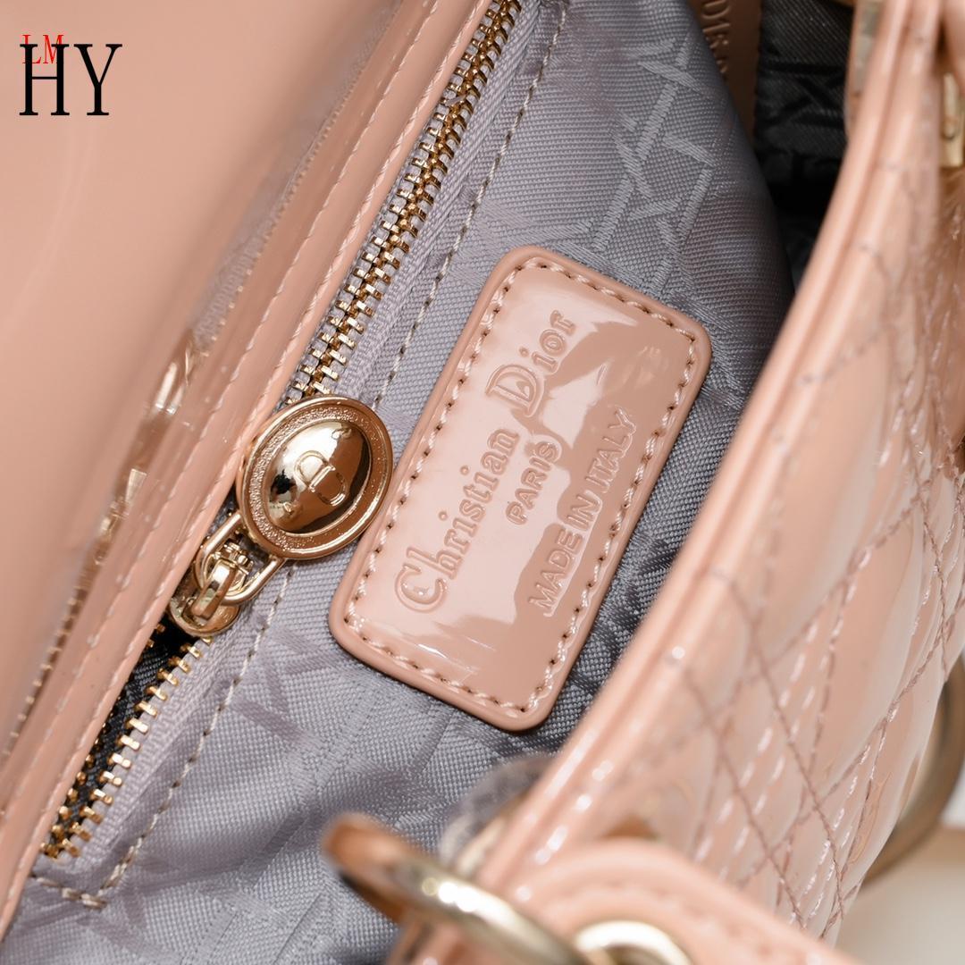 dior 17cm pink patent leather handbag - Image 3