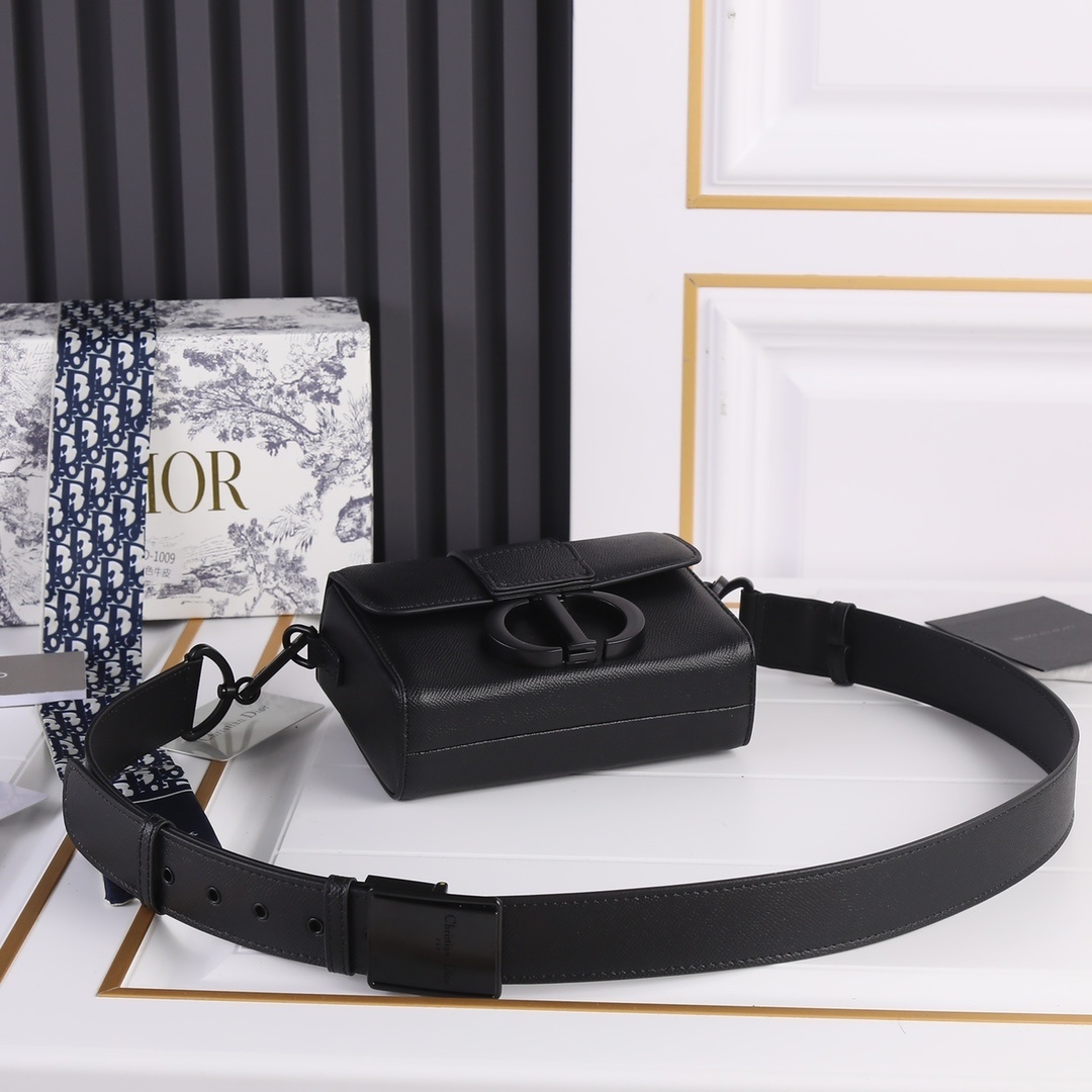 dior black leather crossbody bag 17.5*11.5*5 - Image 3