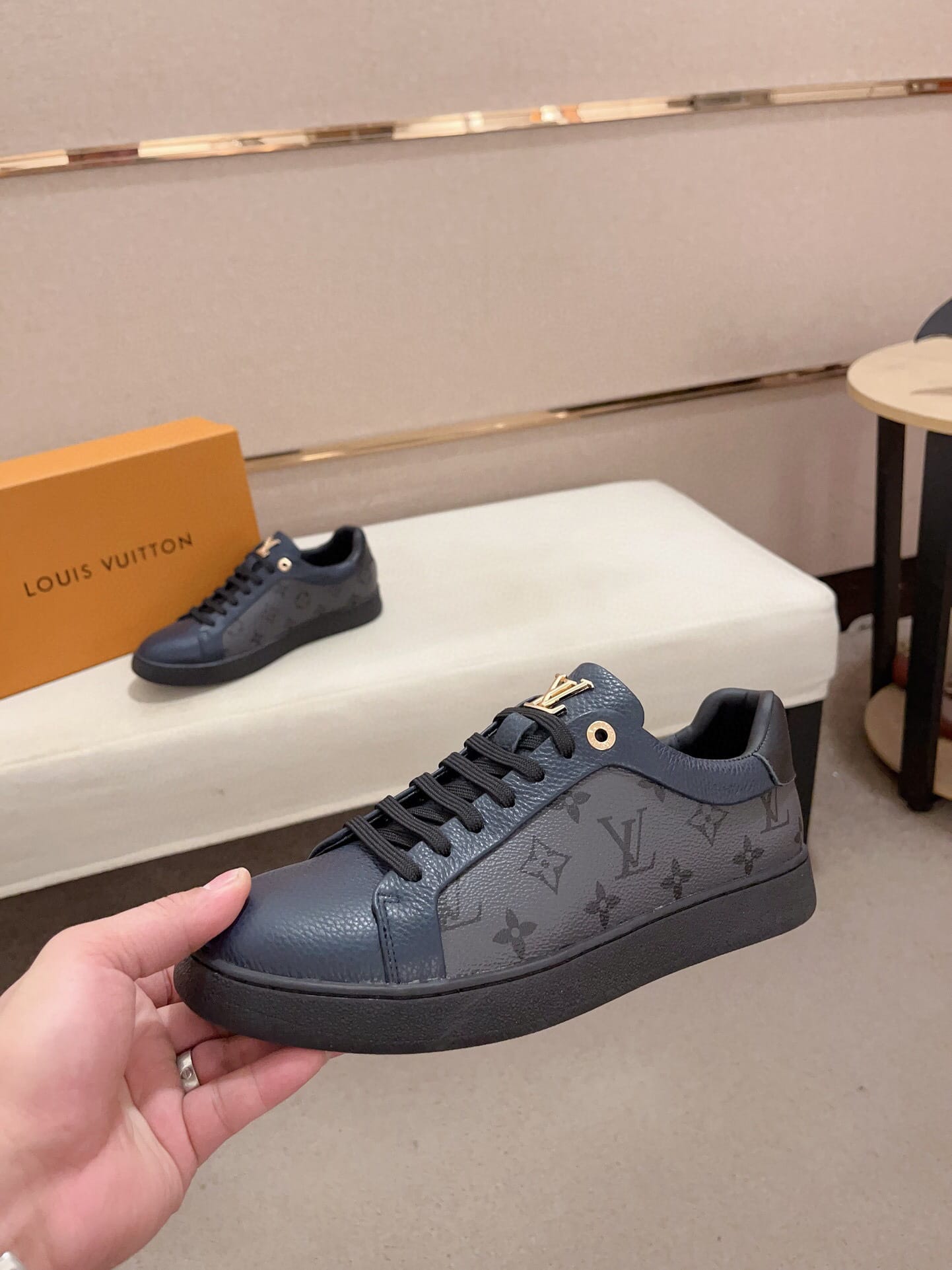 louis vuitton casual shoes size 38-44 - Image 3