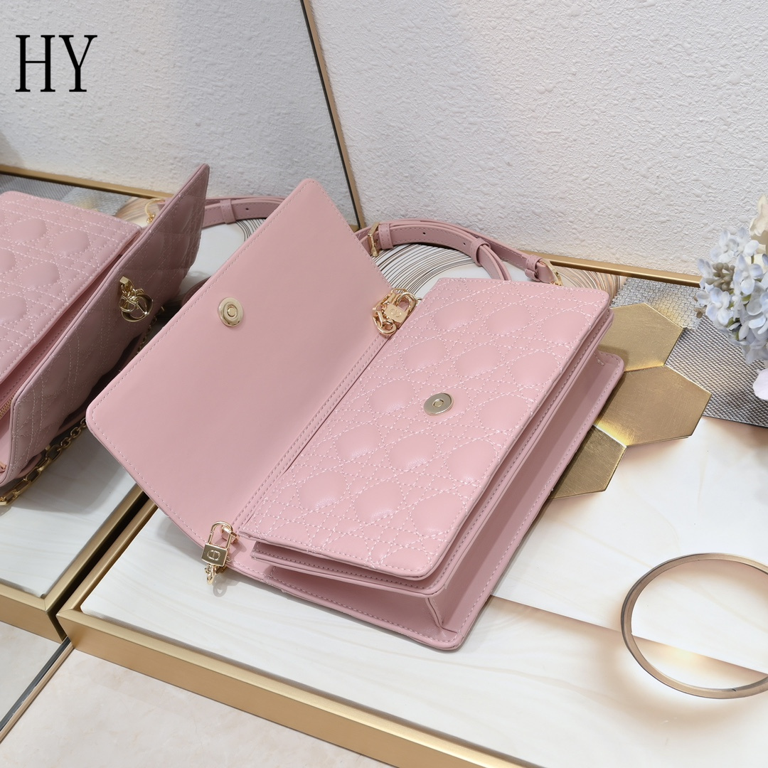 dior pink quilted handbag - 24x7.5x14 cm - Image 3