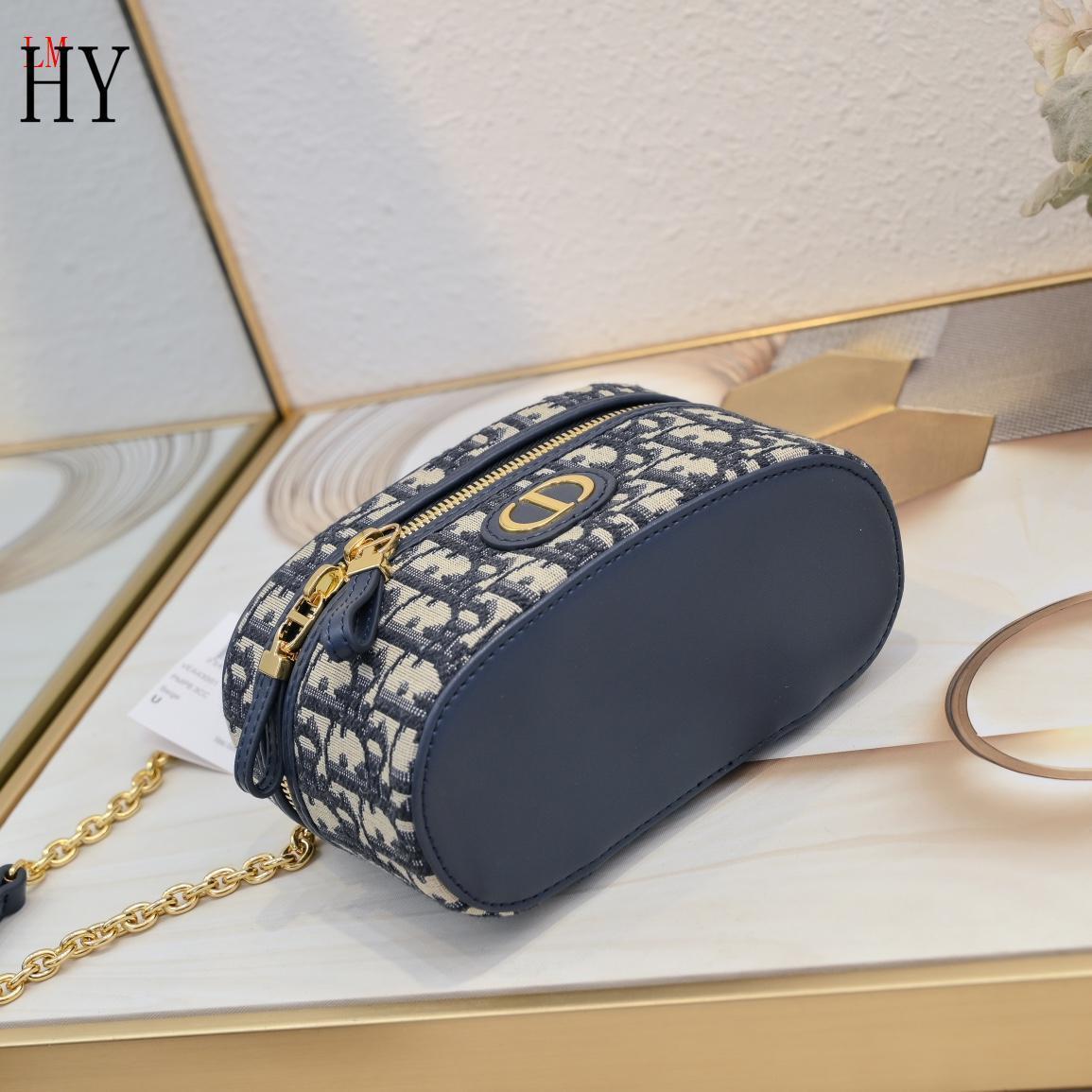 dior 16.5x8x9.5 cosmetic case - navy - Image 3